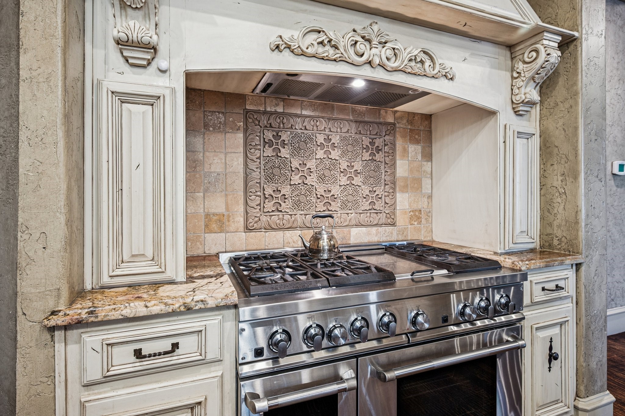 4901 Rockrimmon Court