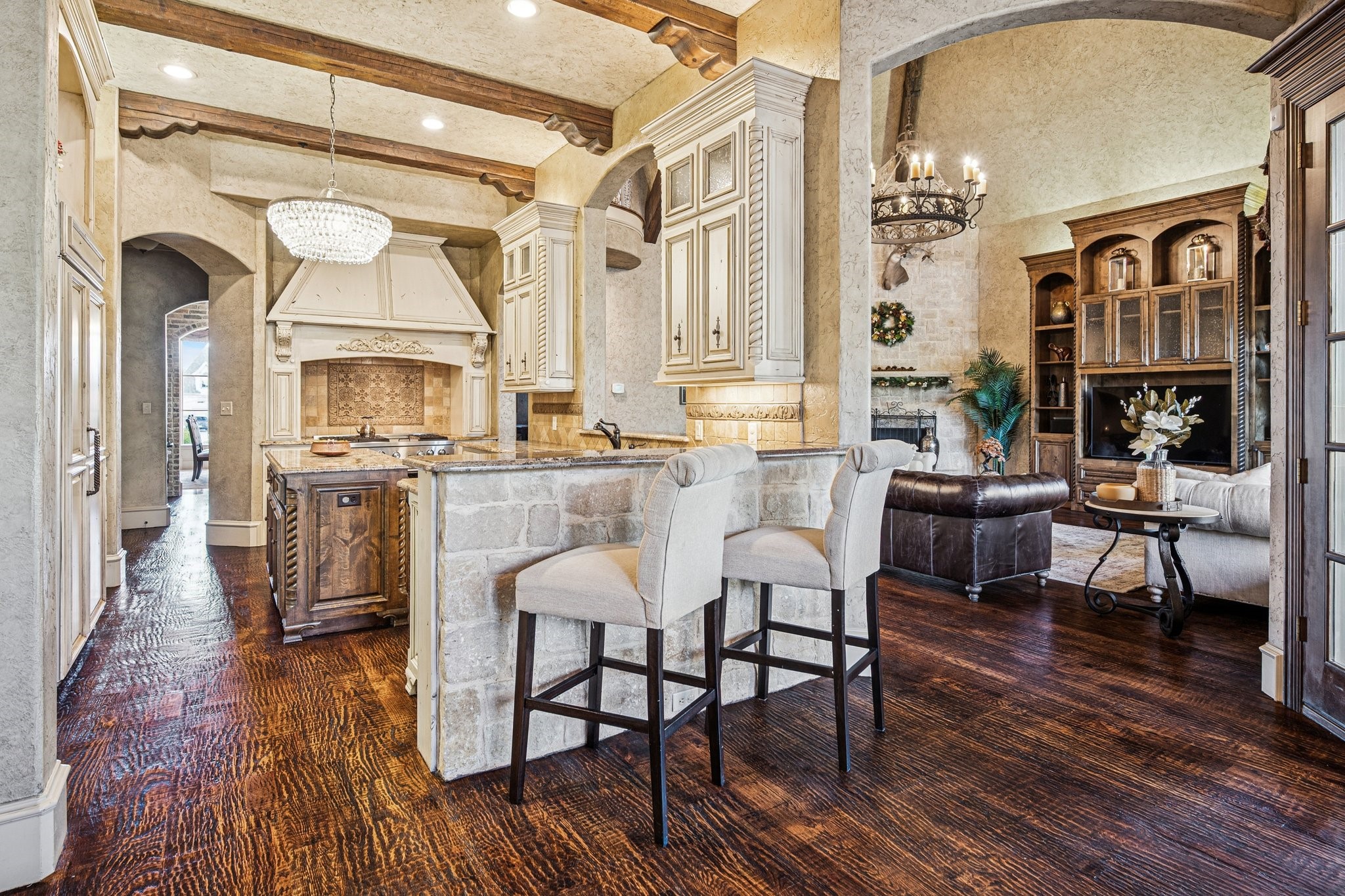 4901 Rockrimmon Court