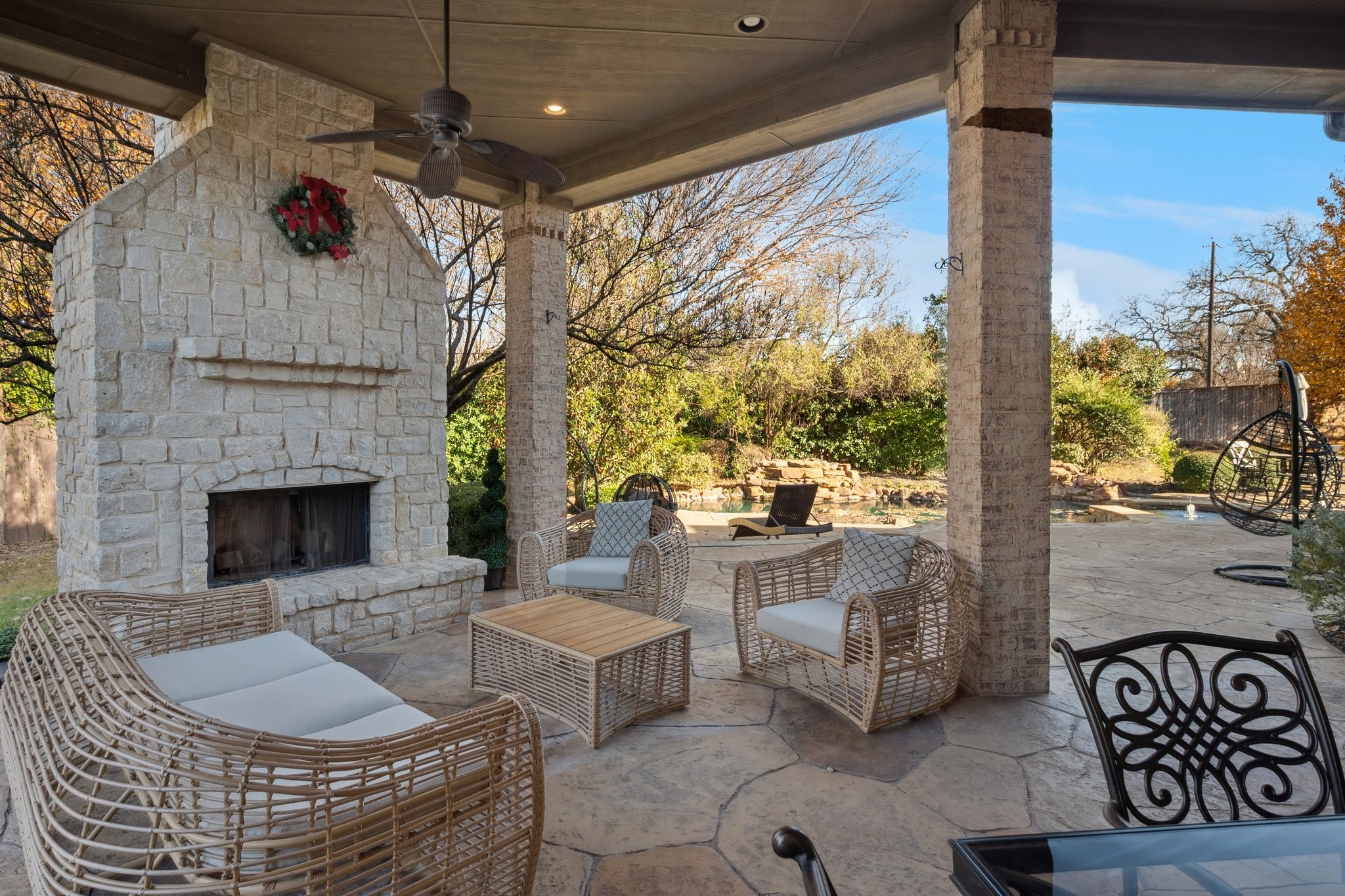 4901 Rockrimmon Court