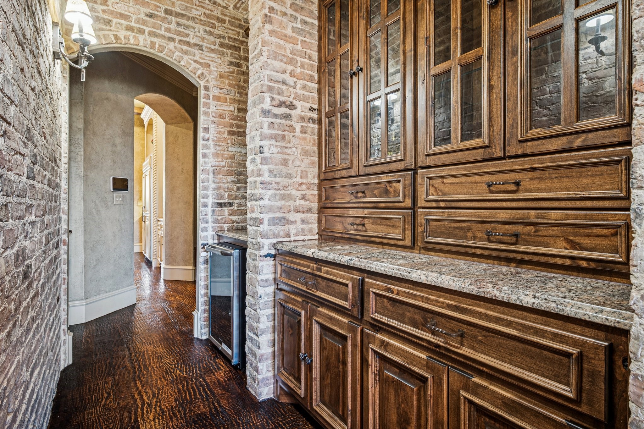 4901 Rockrimmon Court