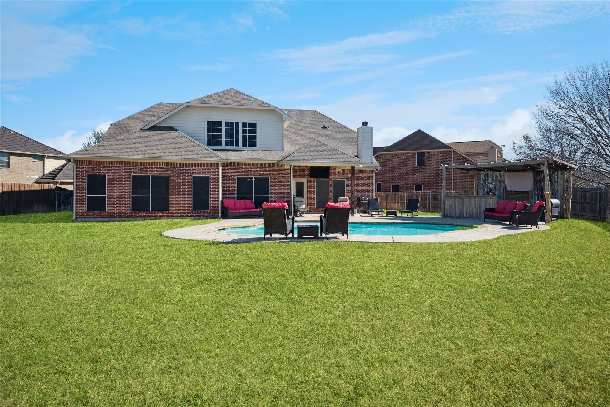 1220 Clairemont Lane