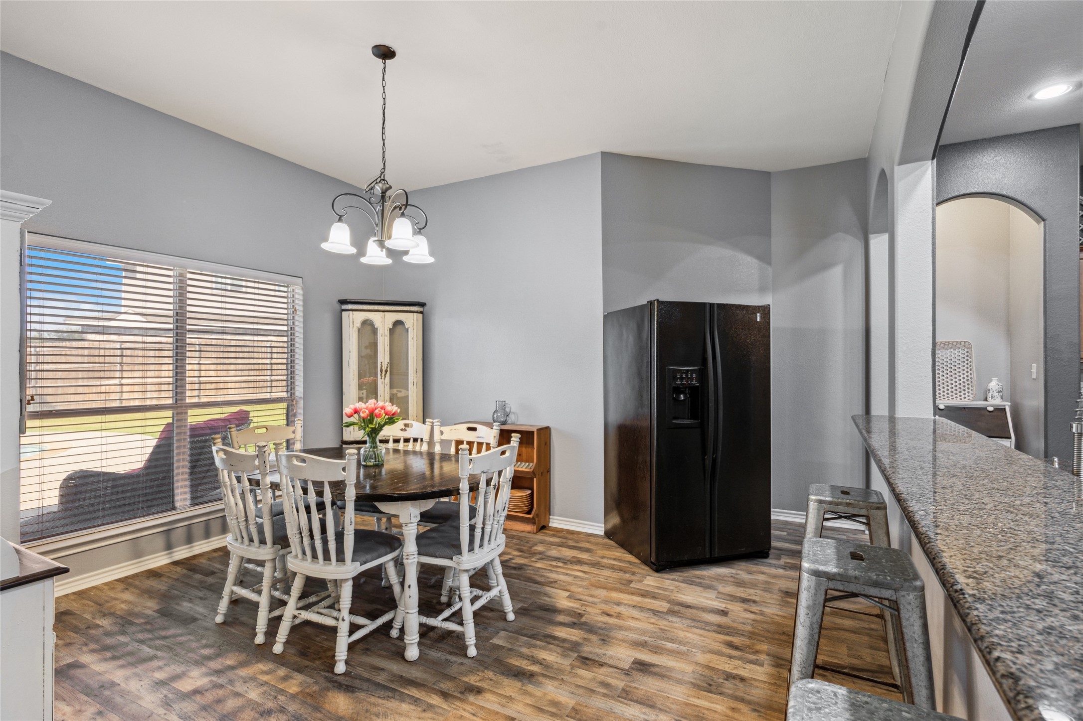 1220 Clairemont Lane