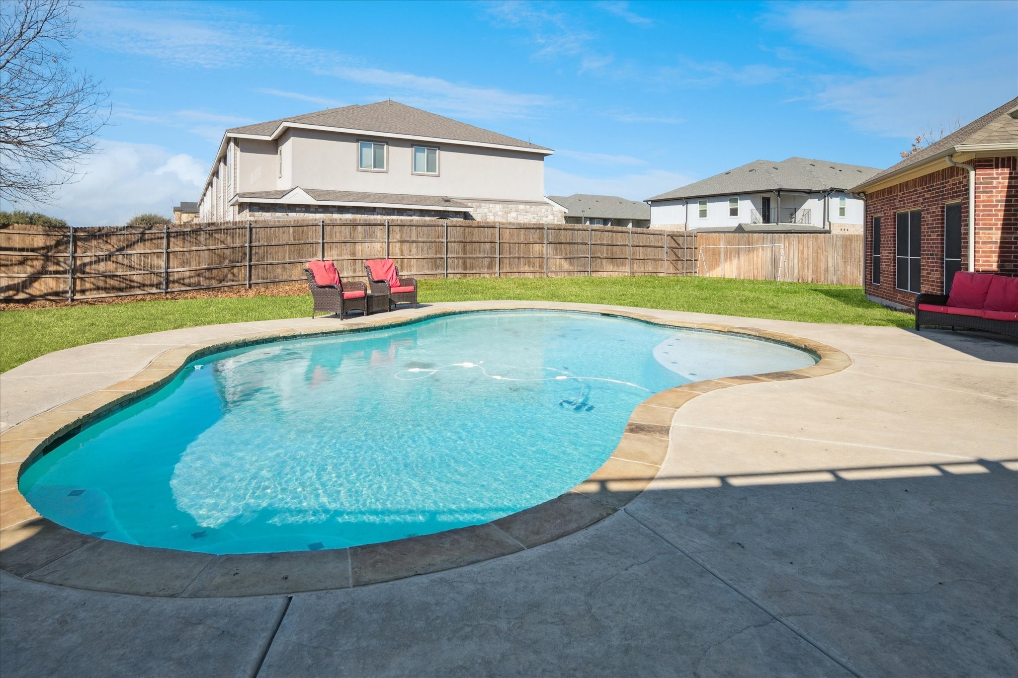 1220 Clairemont Lane