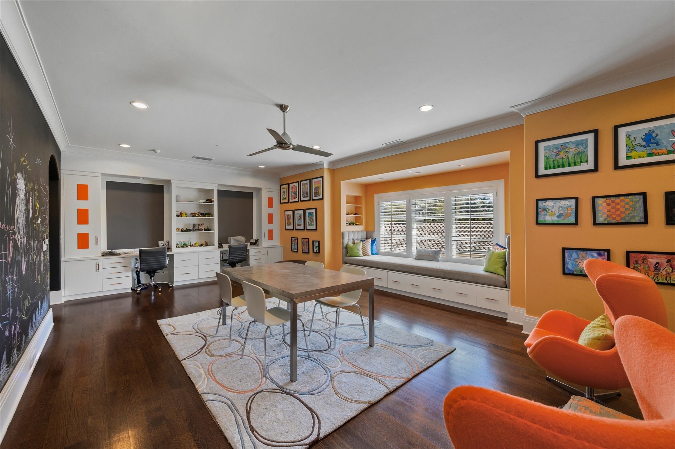940 W Dove Road