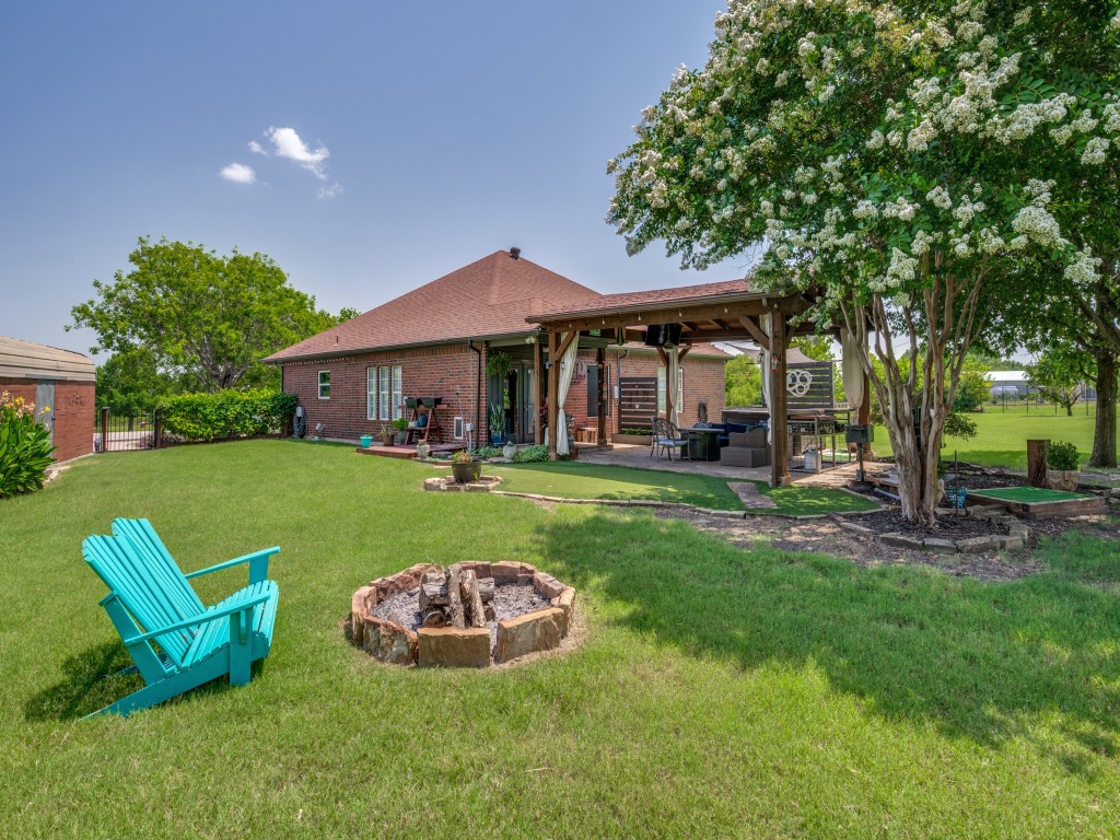 122 Collin Court