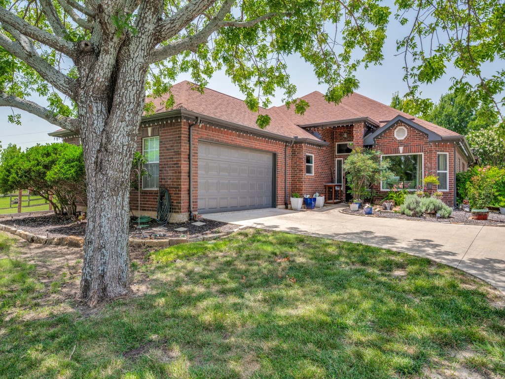 122 Collin Court