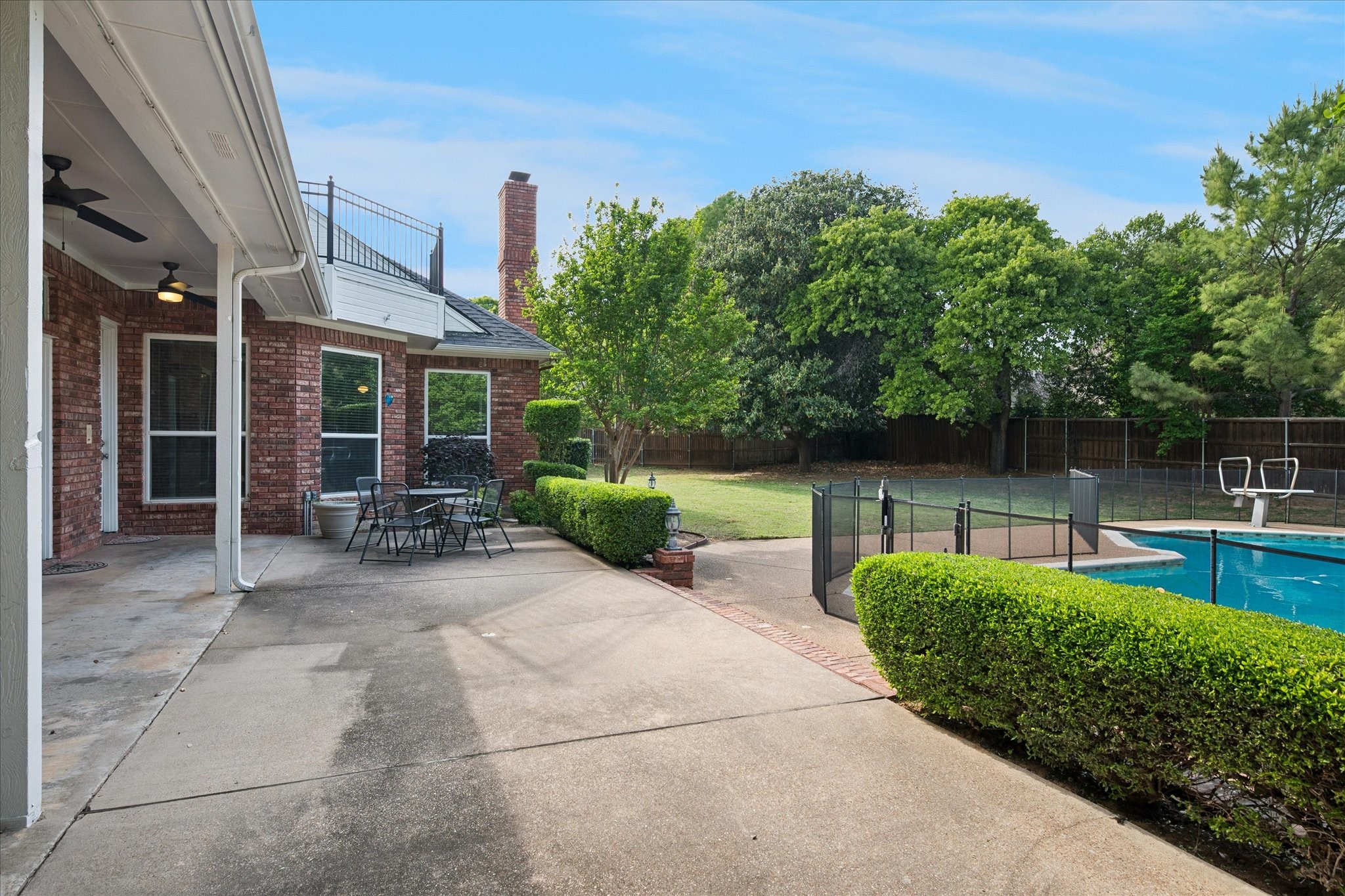 2400 Danbury Drive