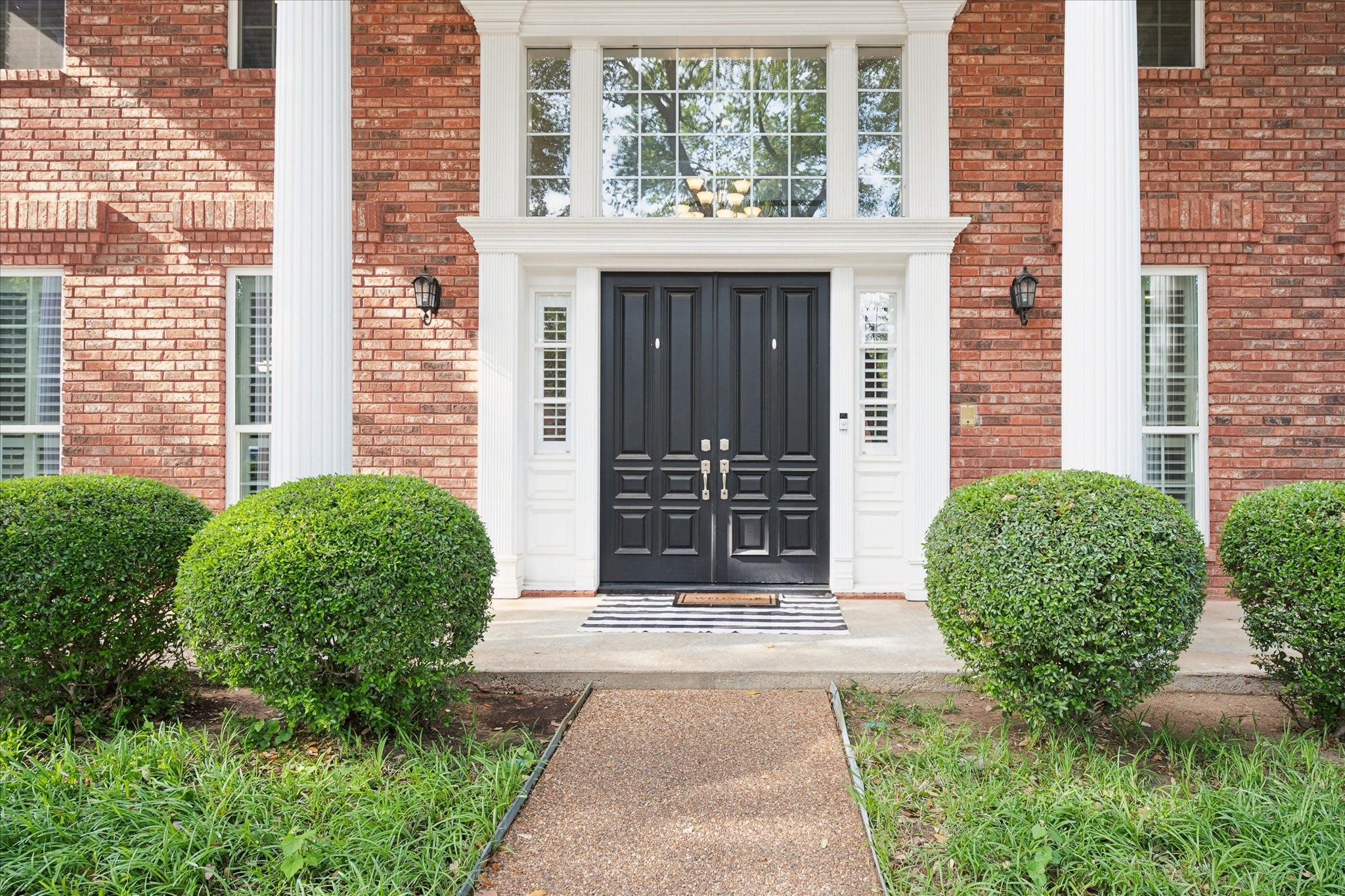2400 Danbury Drive