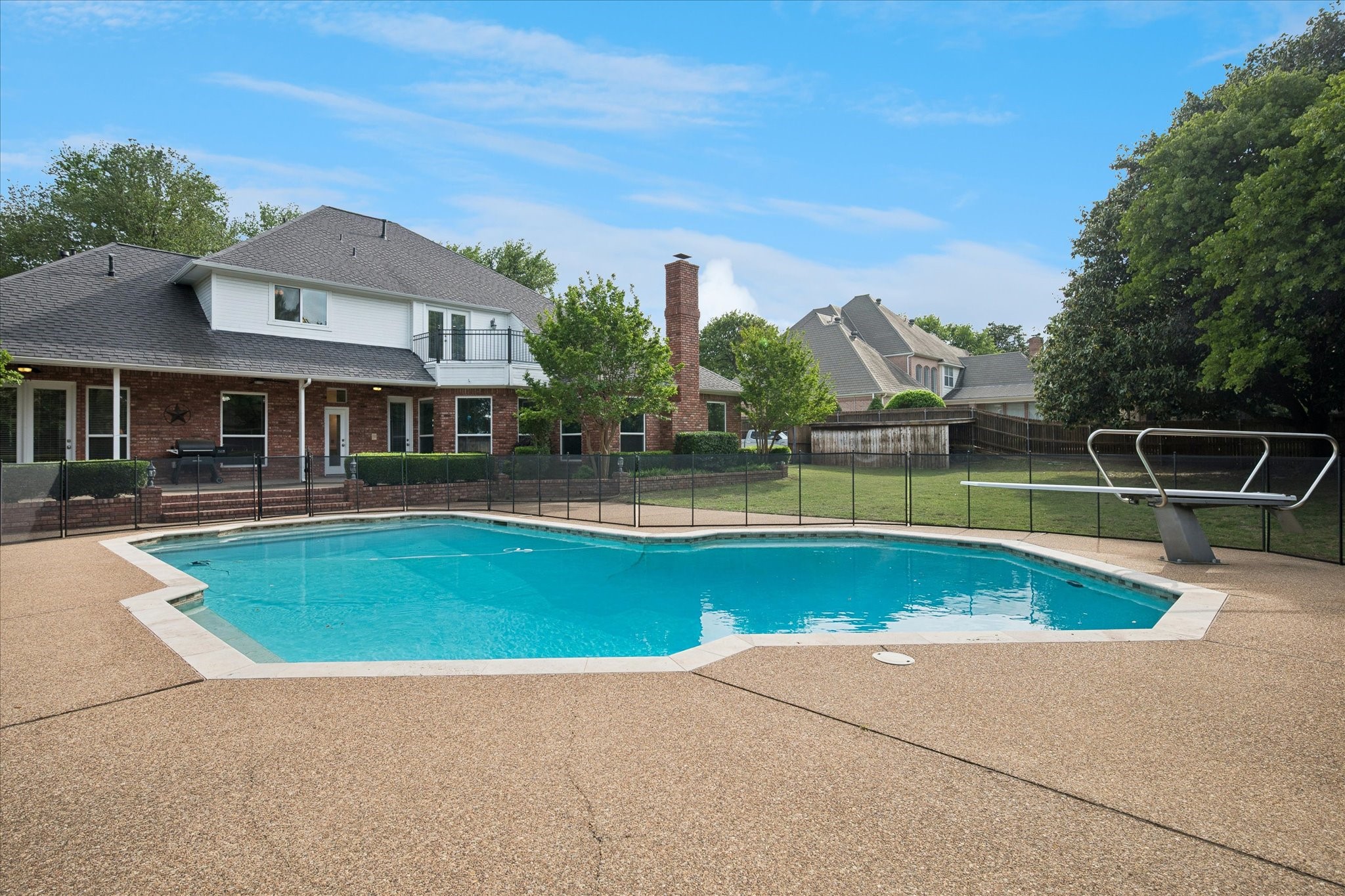 2400 Danbury Drive