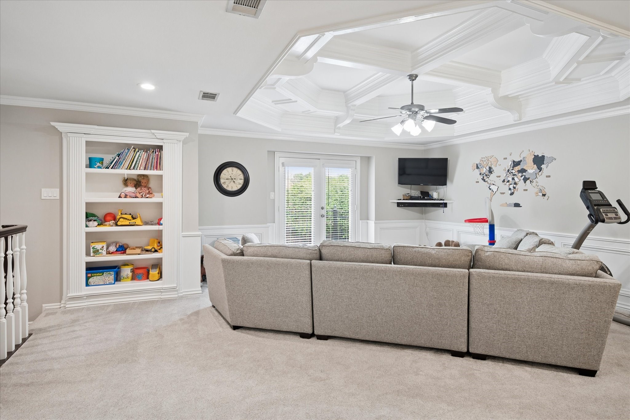 2400 Danbury Drive