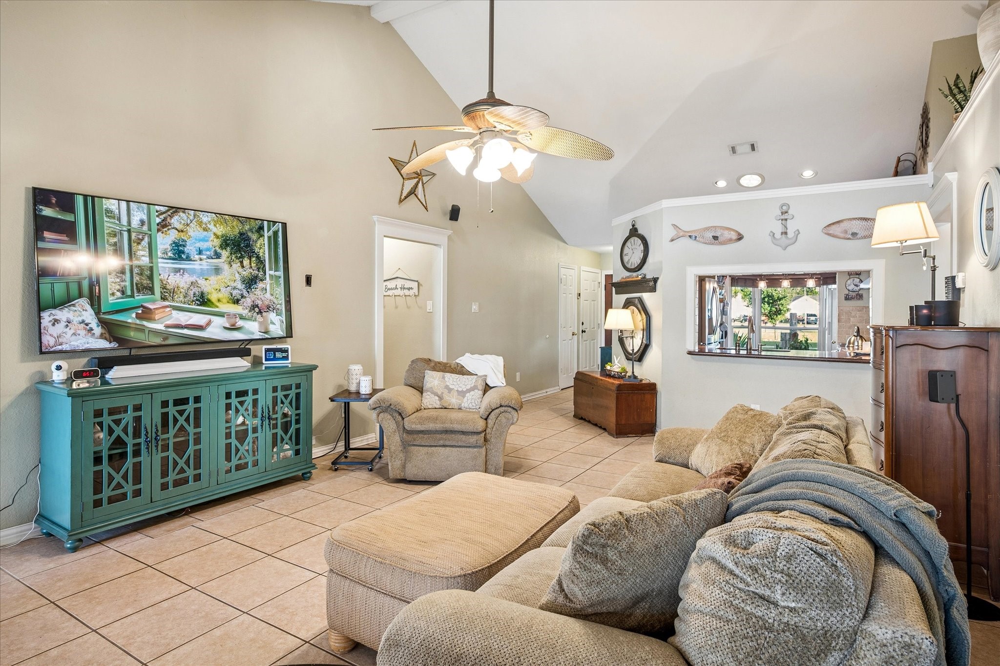 1303 Lakeshore Drive