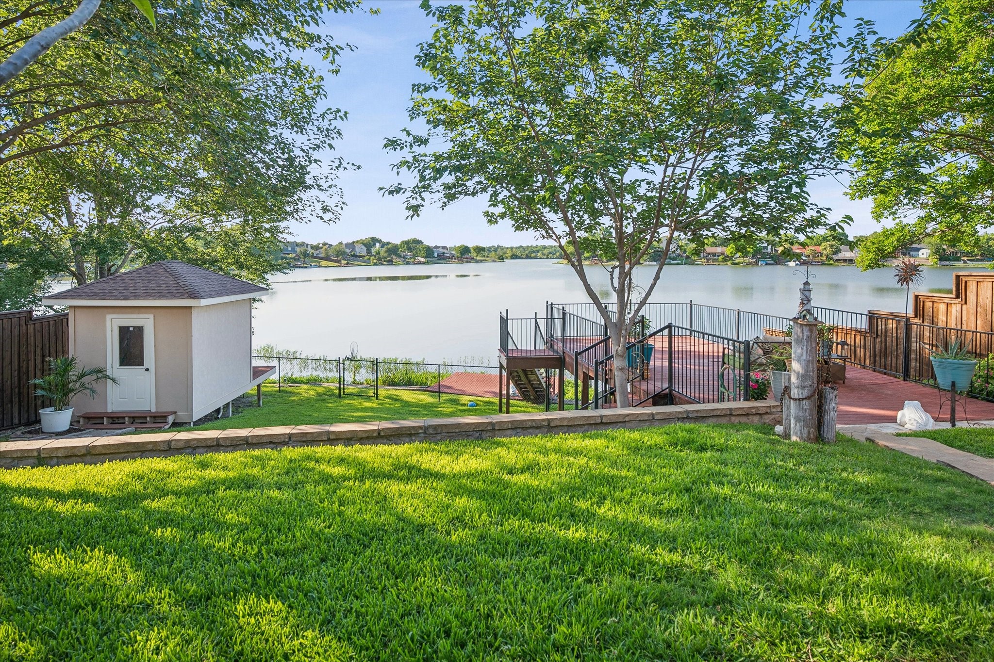 1303 Lakeshore Drive