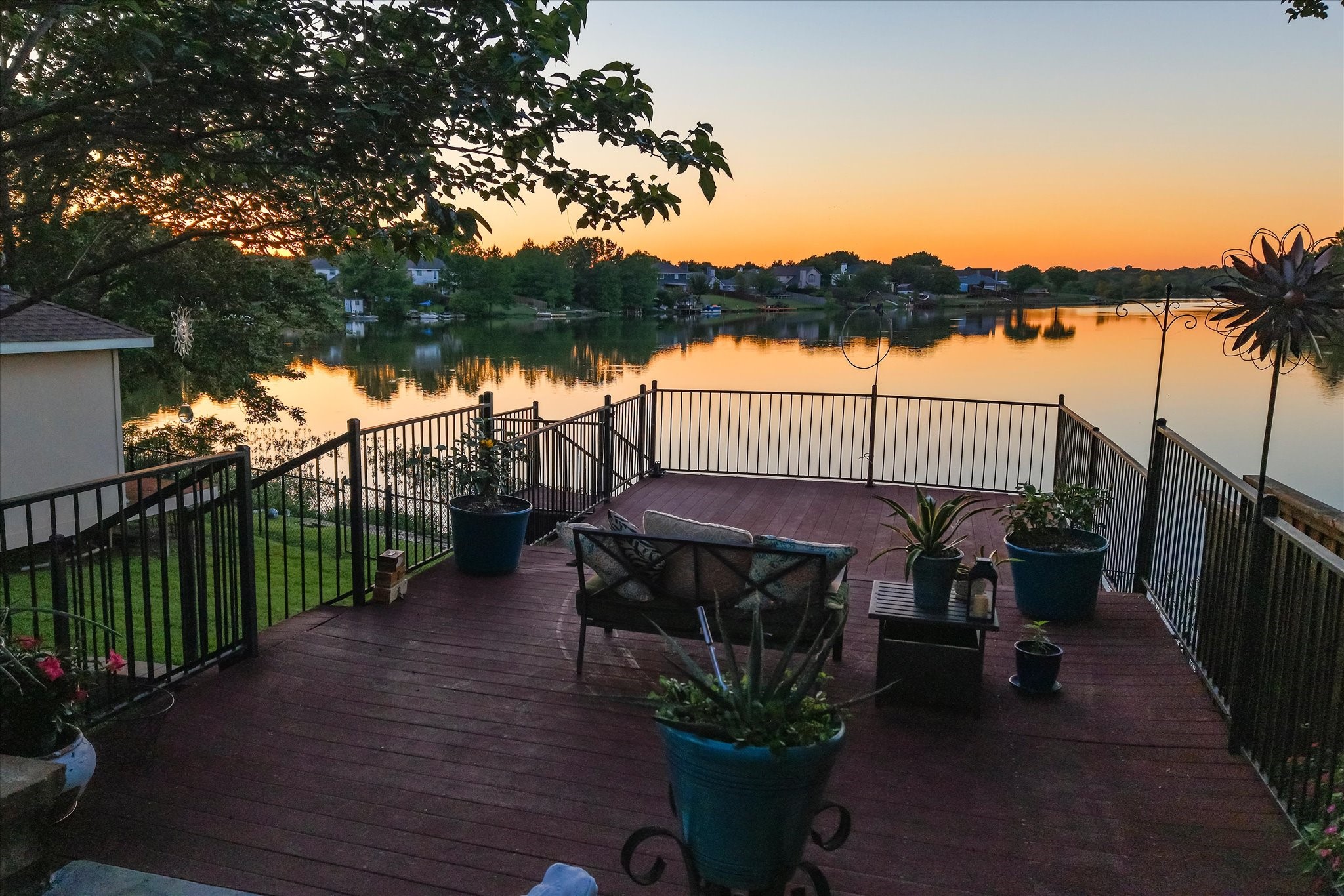 1303 Lakeshore Drive