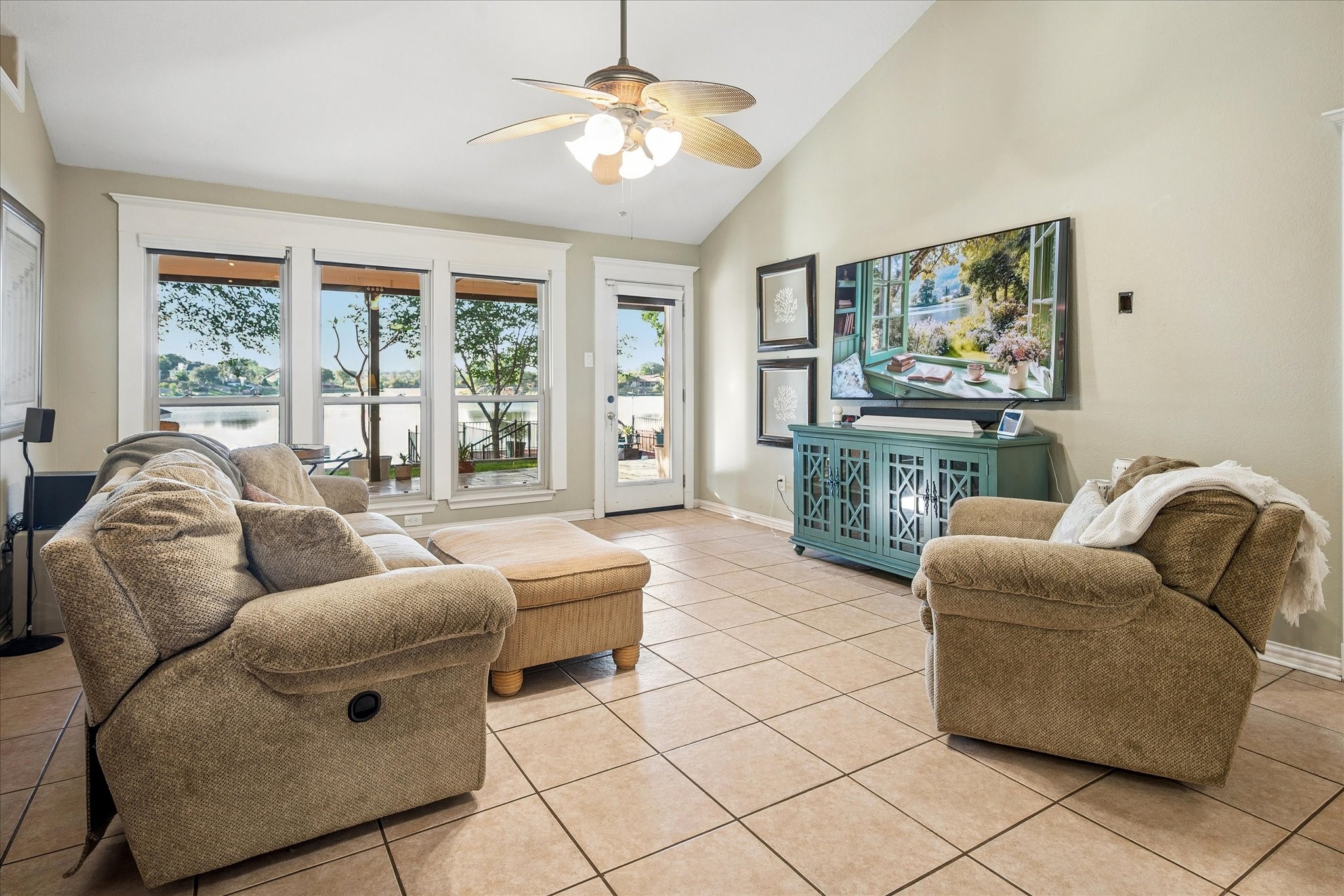 1303 Lakeshore Drive