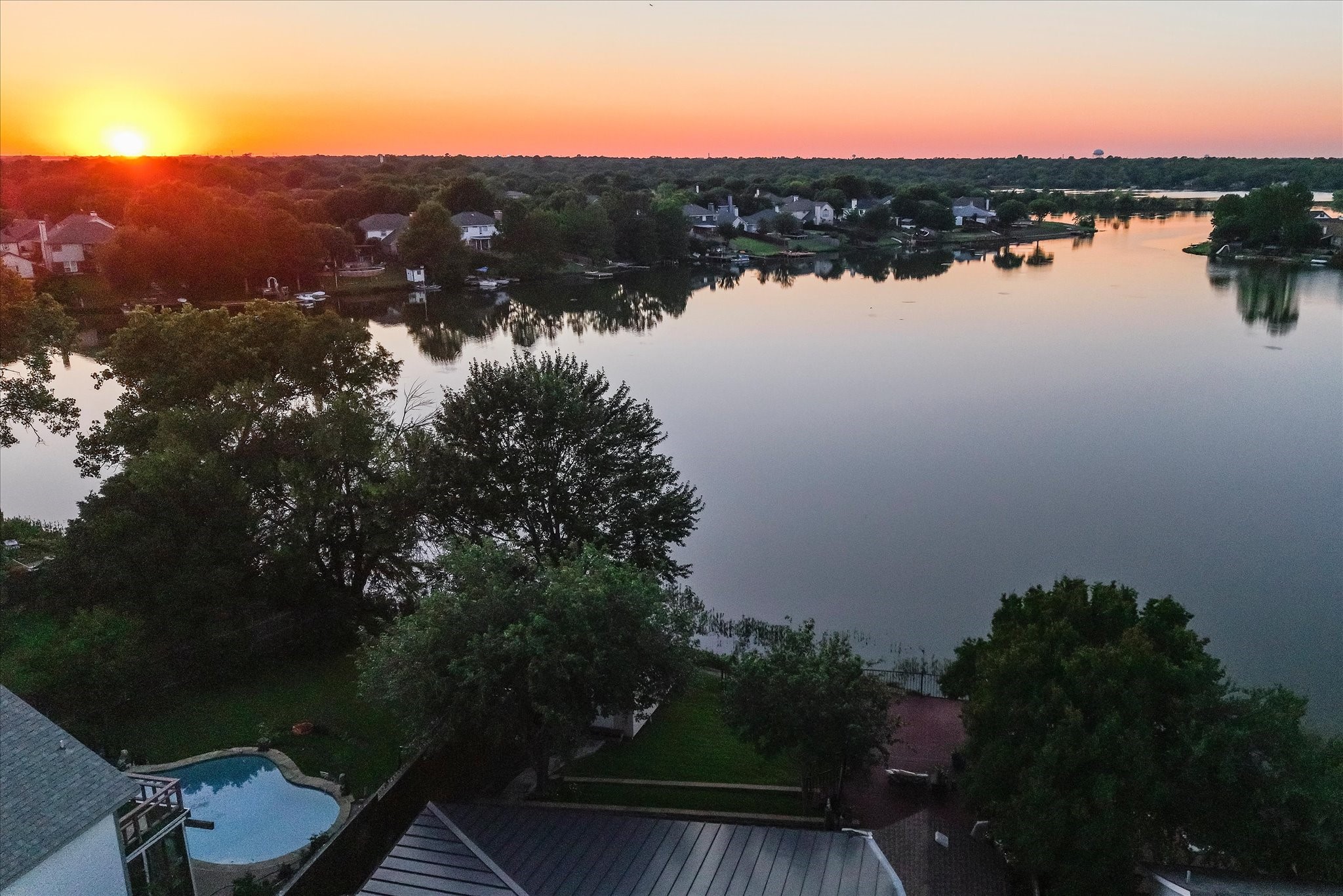 1303 Lakeshore Drive