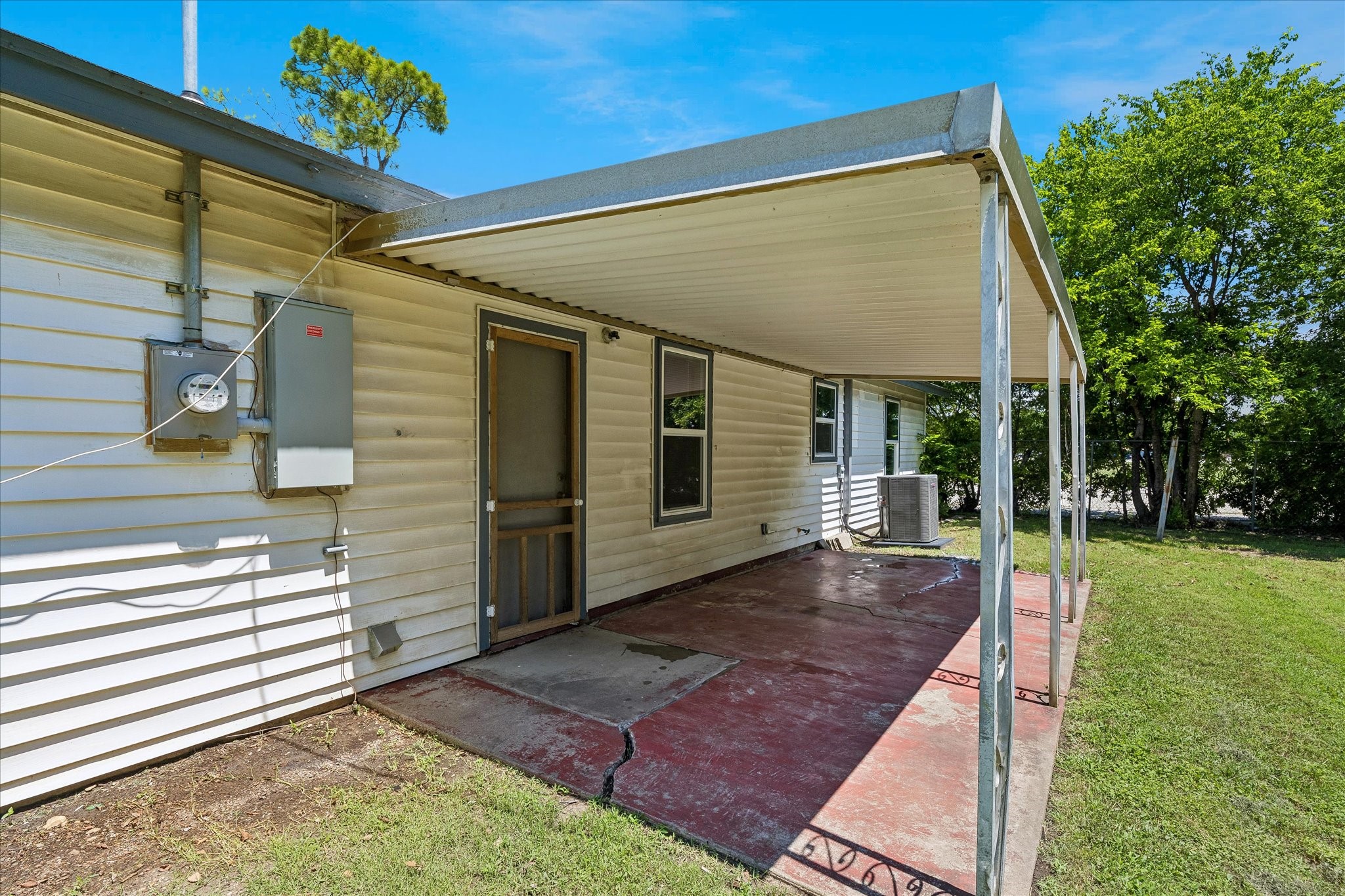 321 Lorna Street