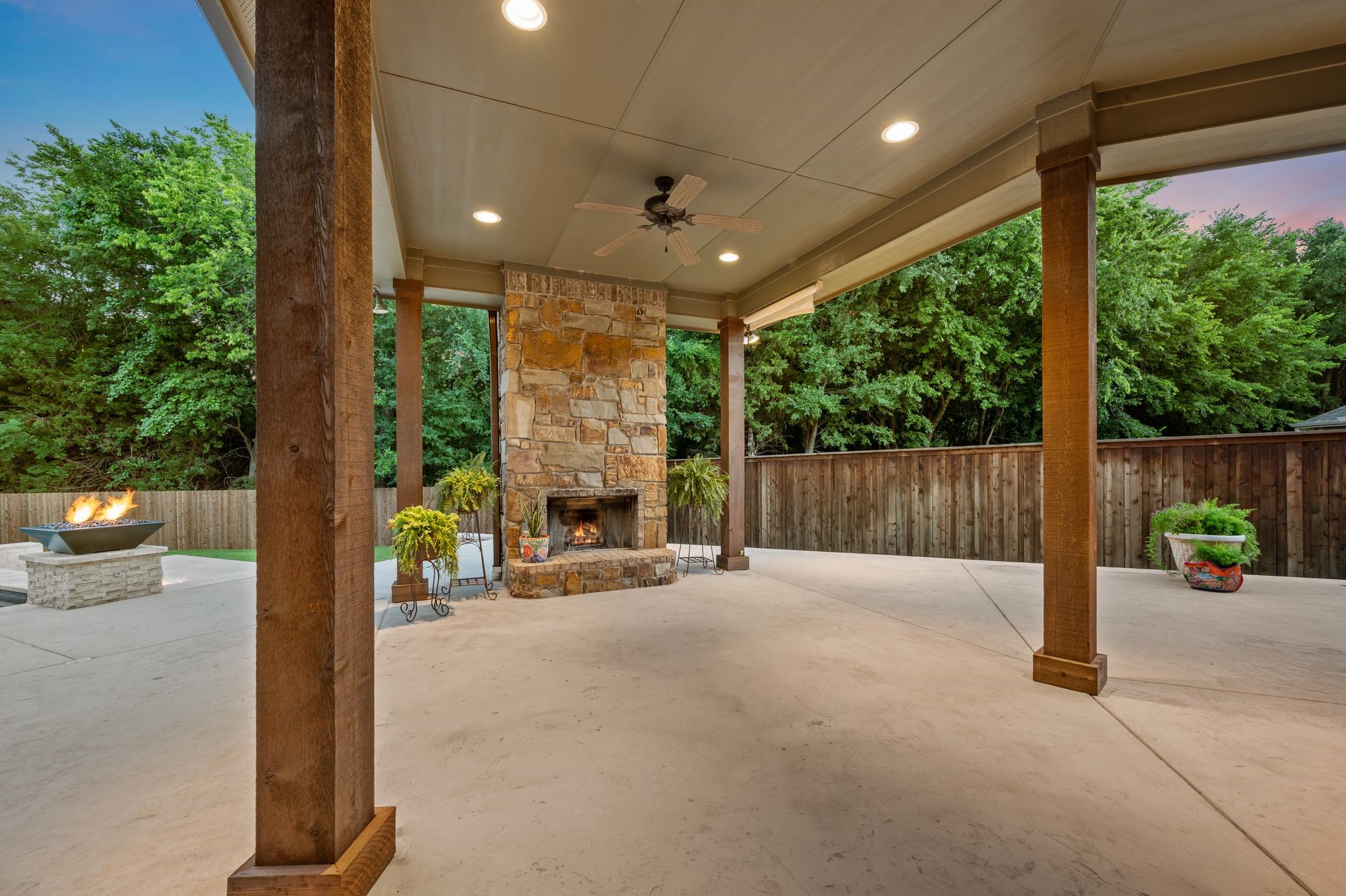 2034 Churchill Downs Lane