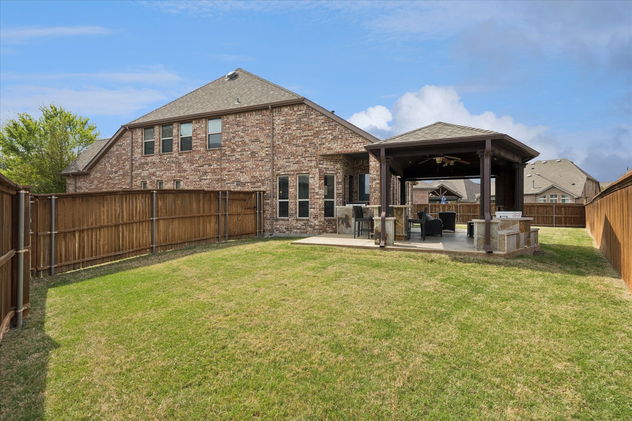 2851 Earl Drive
