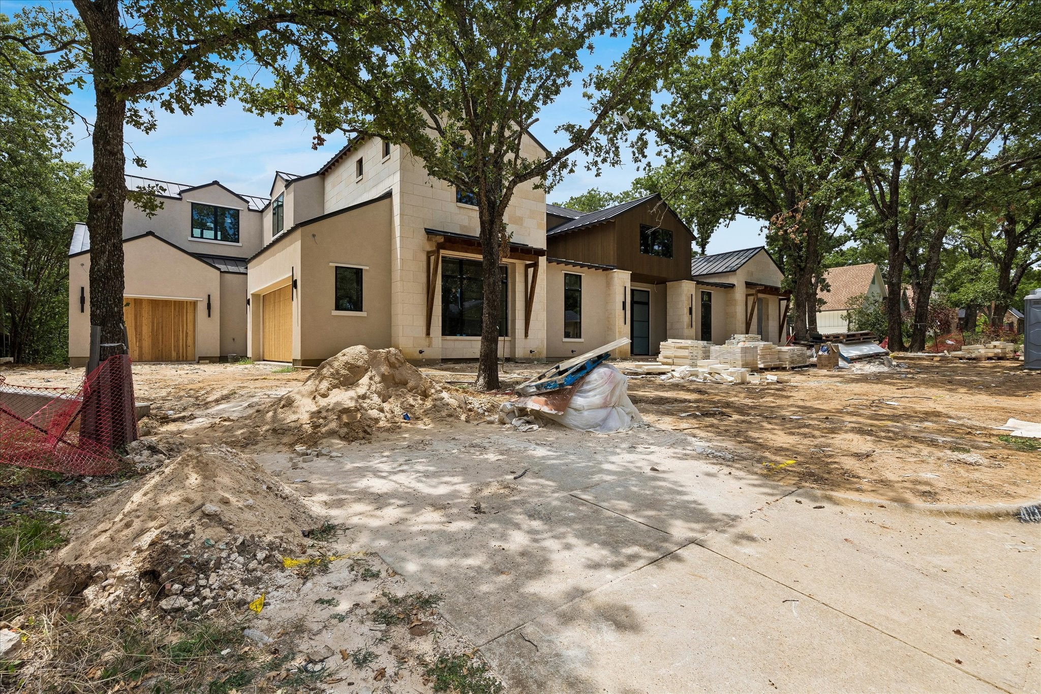 413 Live Oak Drive