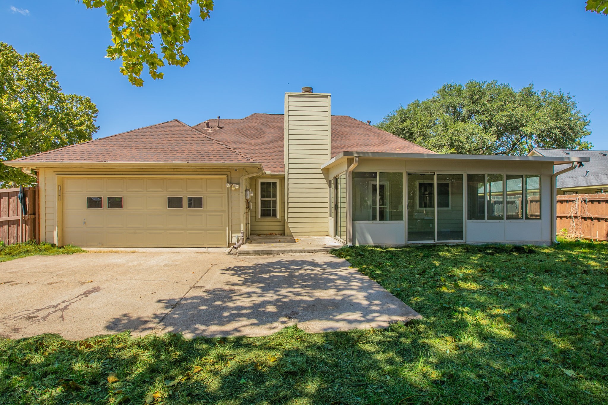 2759 Wentworth Drive