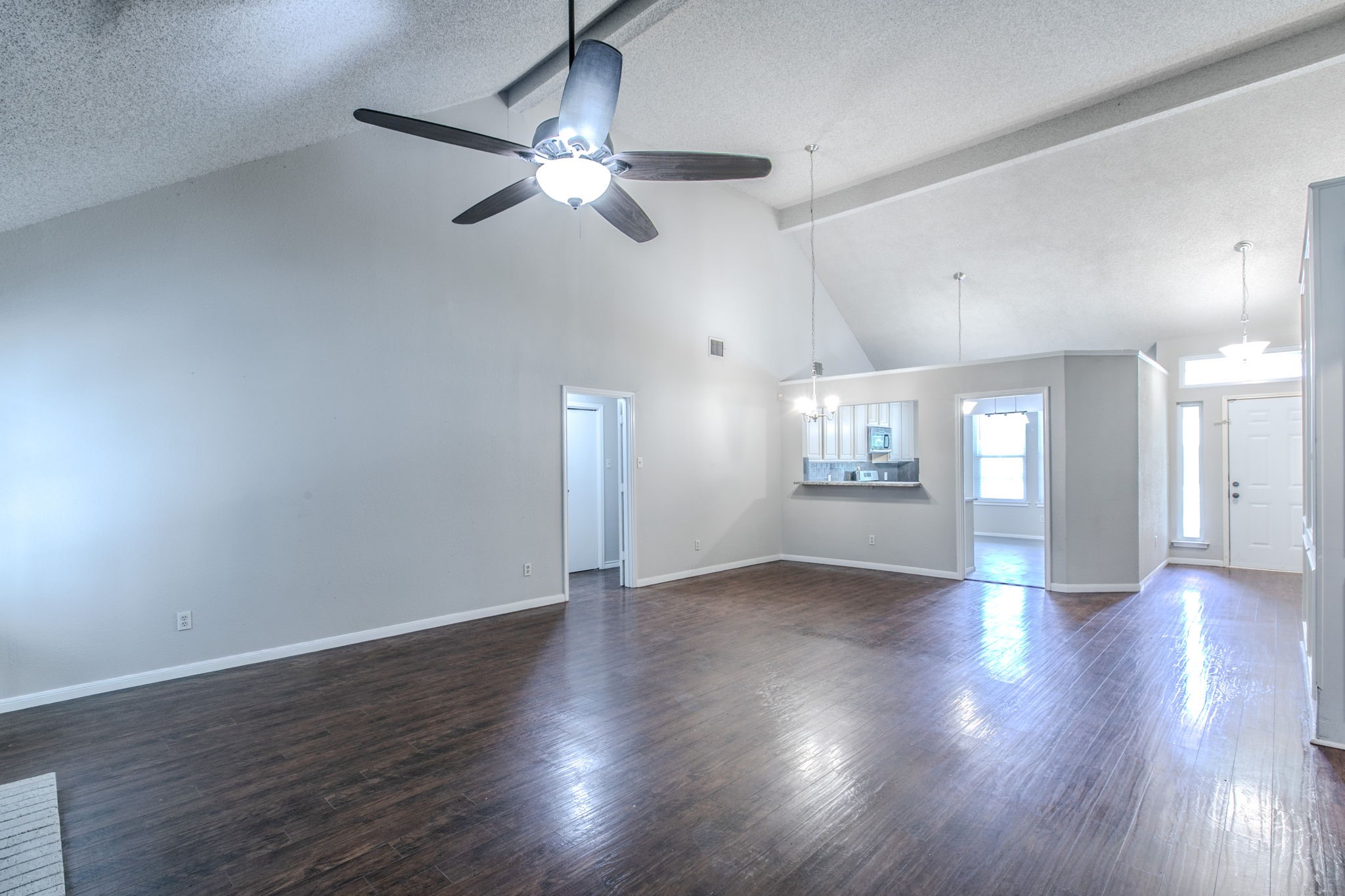 2759 Wentworth Drive