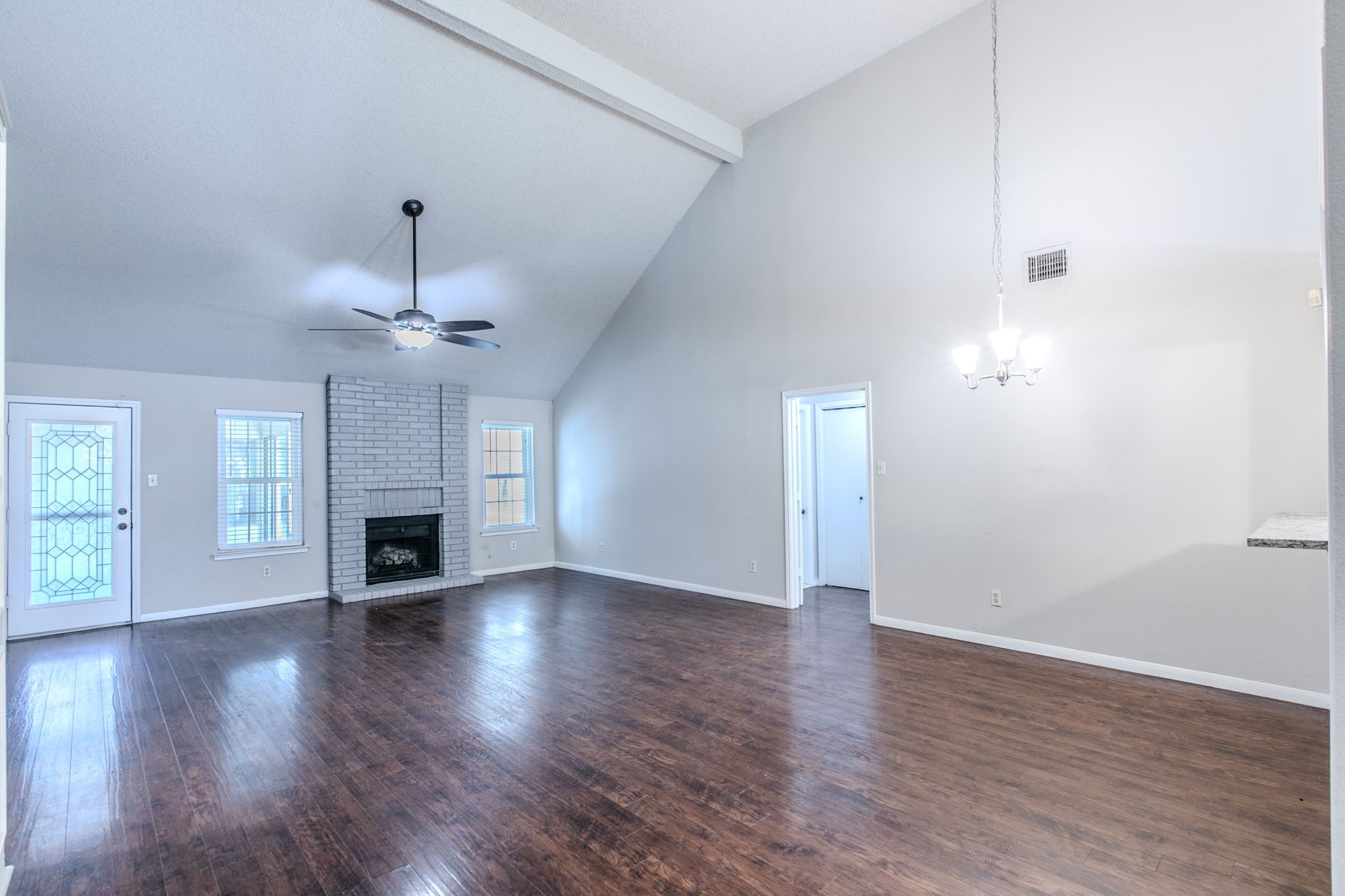2759 Wentworth Drive