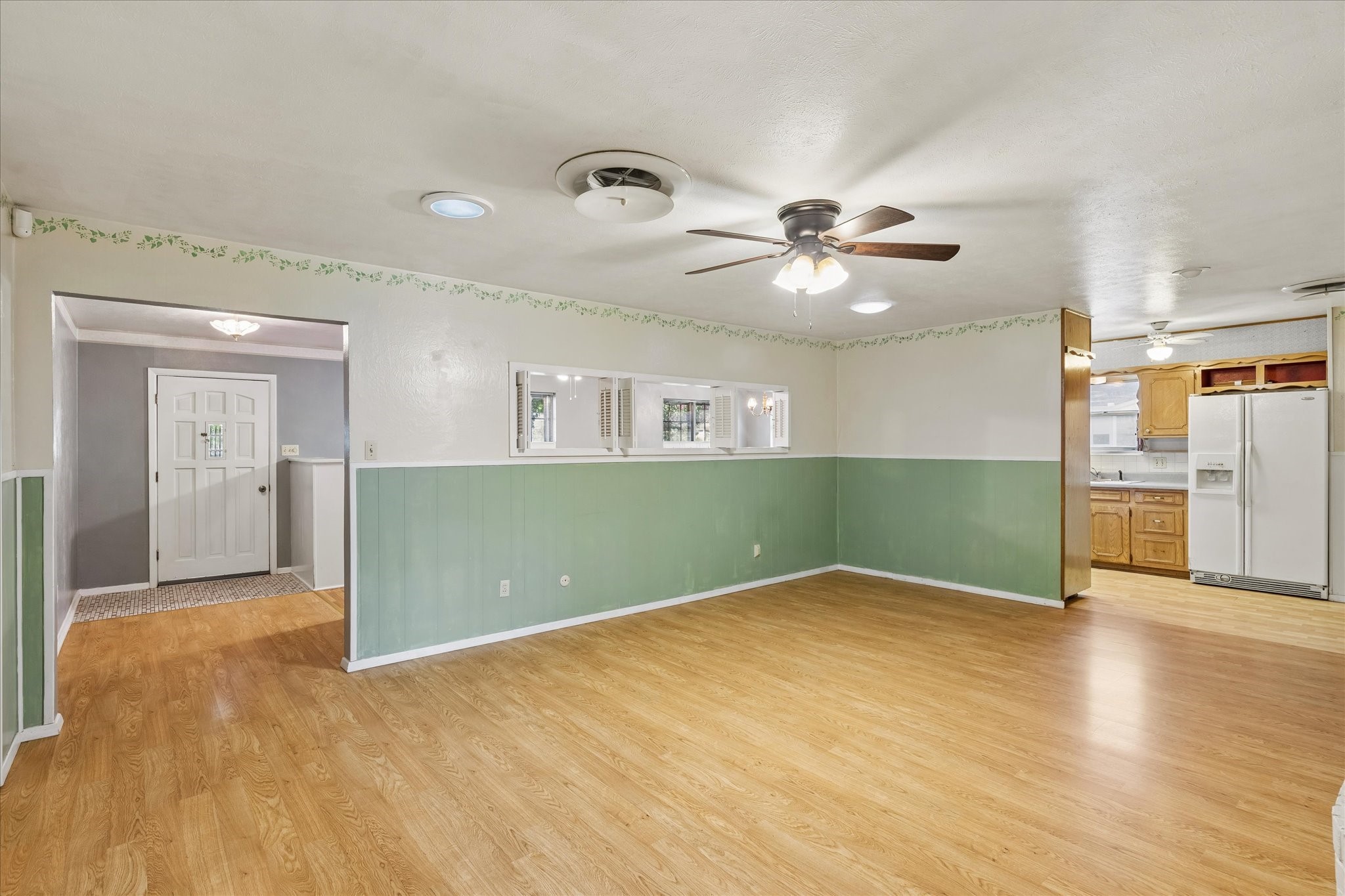 512 Brown Trail Court