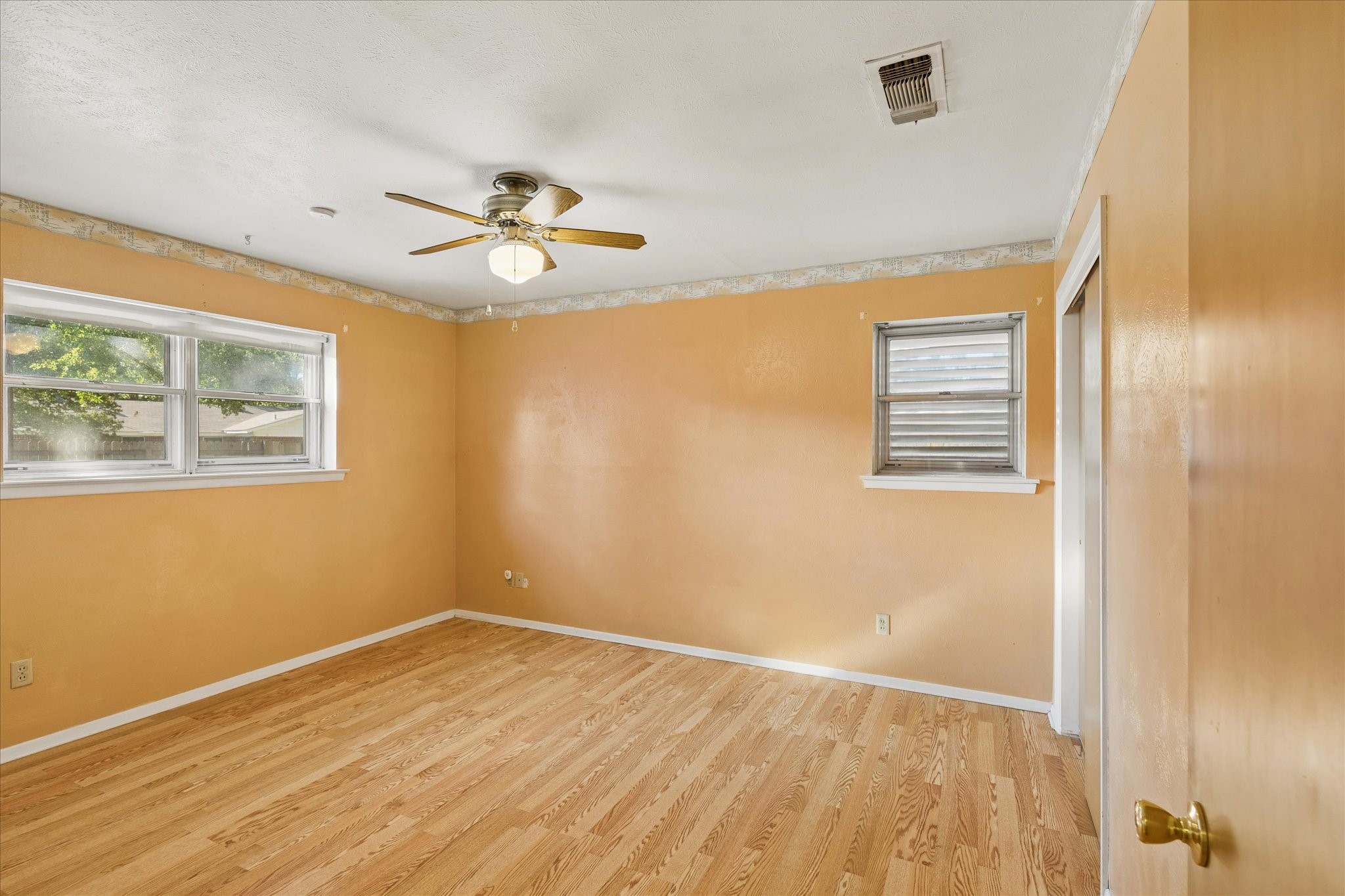 512 Brown Trail Court