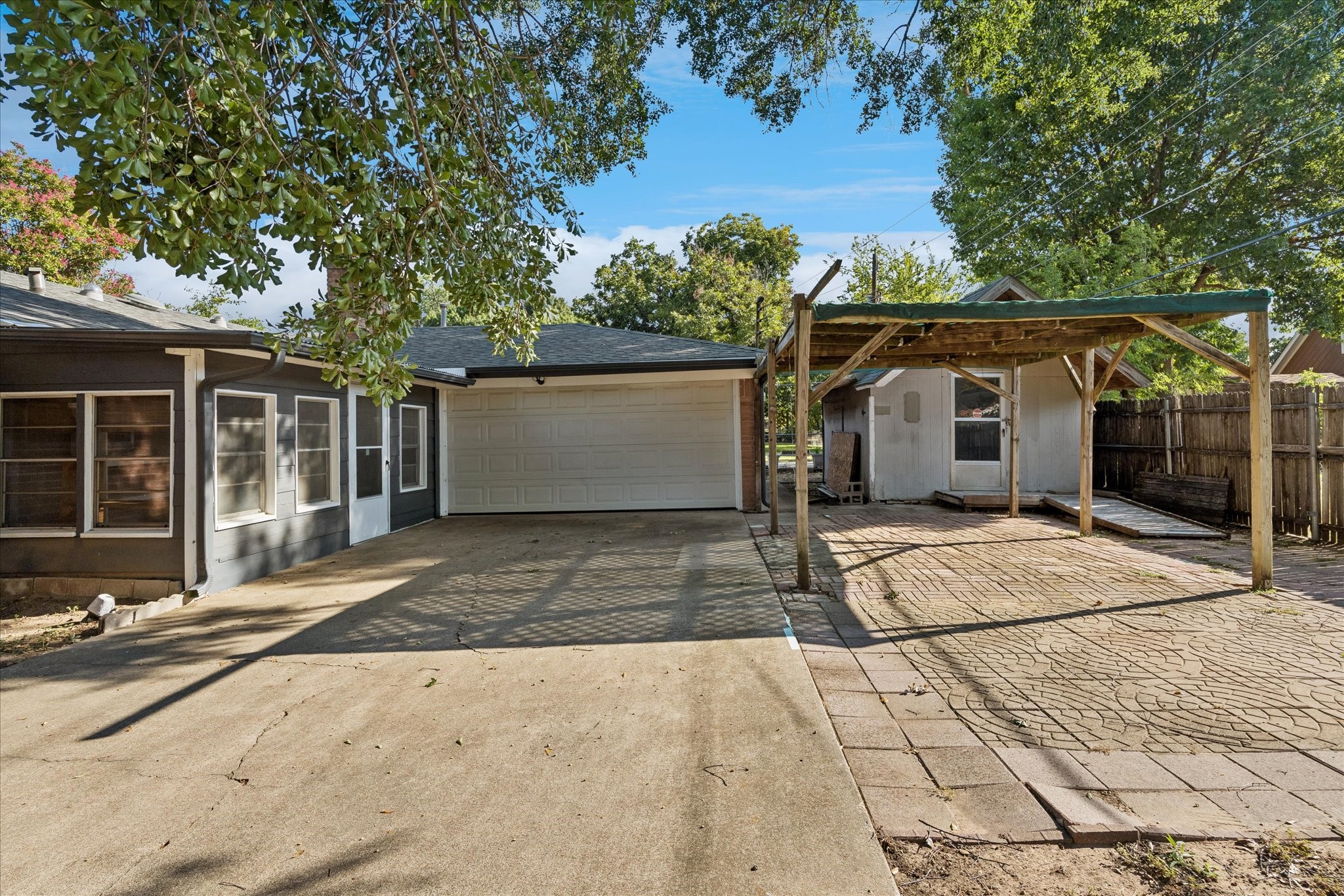 512 Brown Trail Court