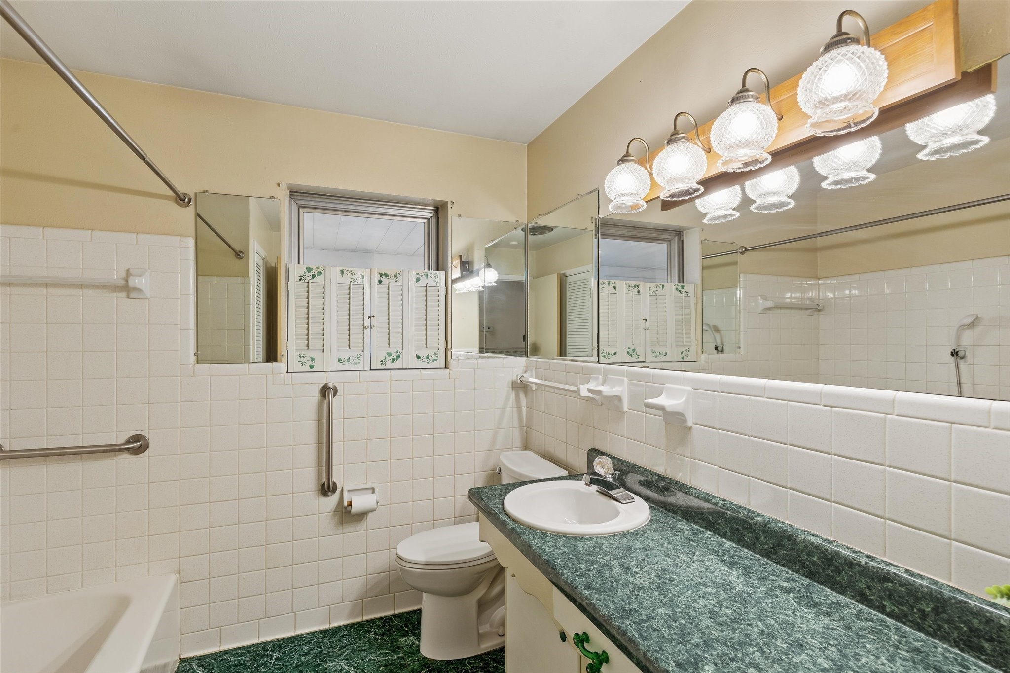 512 Brown Trail Court