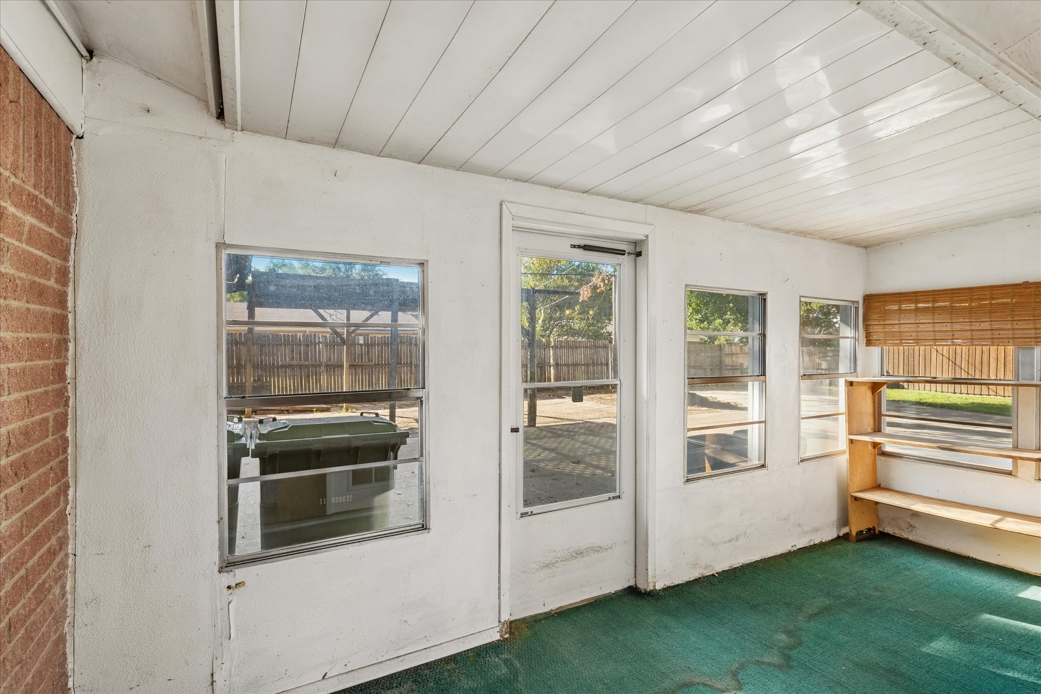512 Brown Trail Court