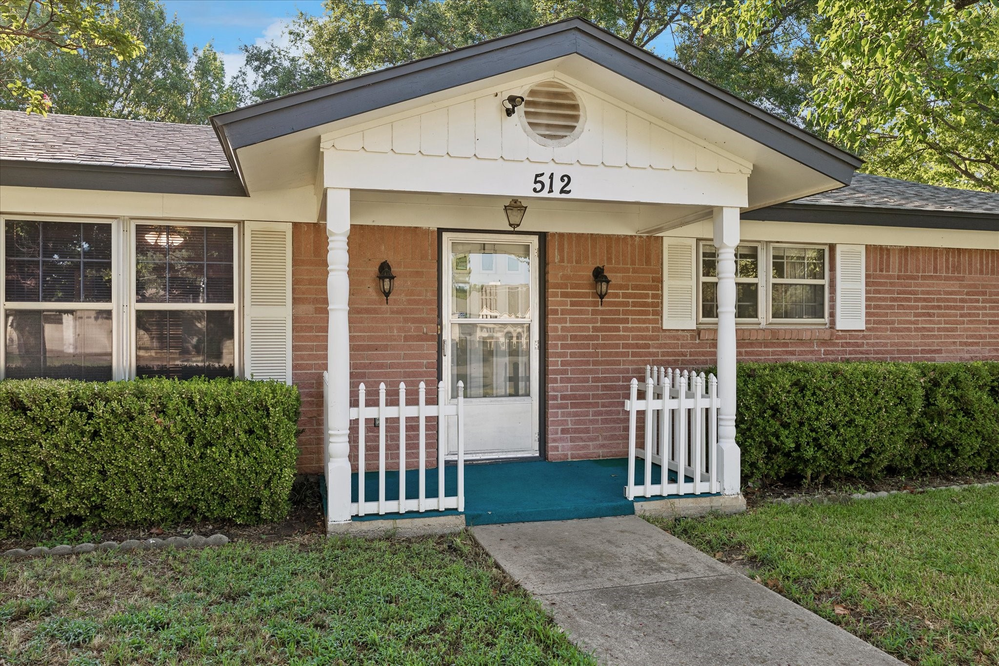 512 Brown Trail Court