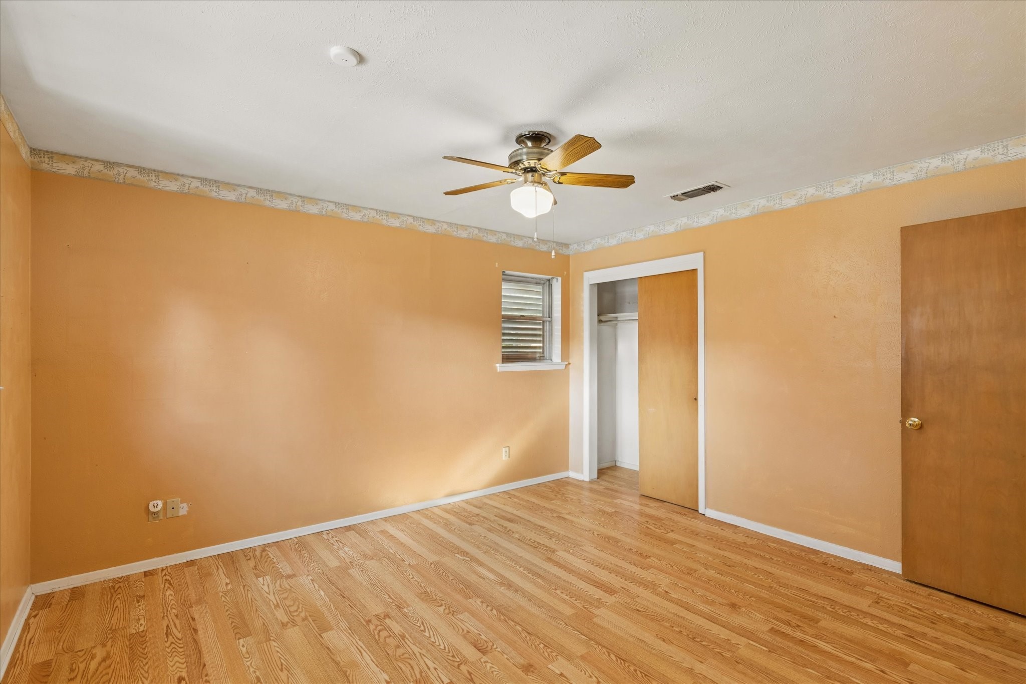 512 Brown Trail Court