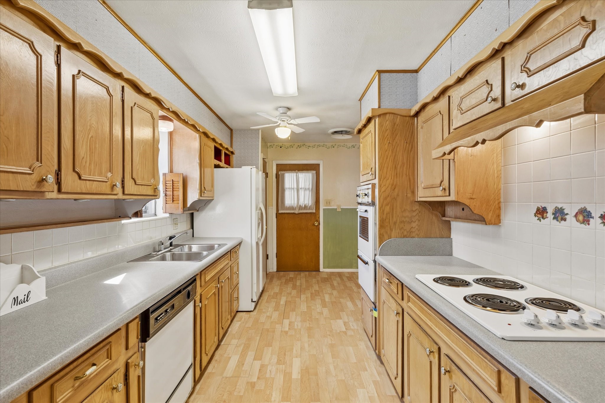 512 Brown Trail Court