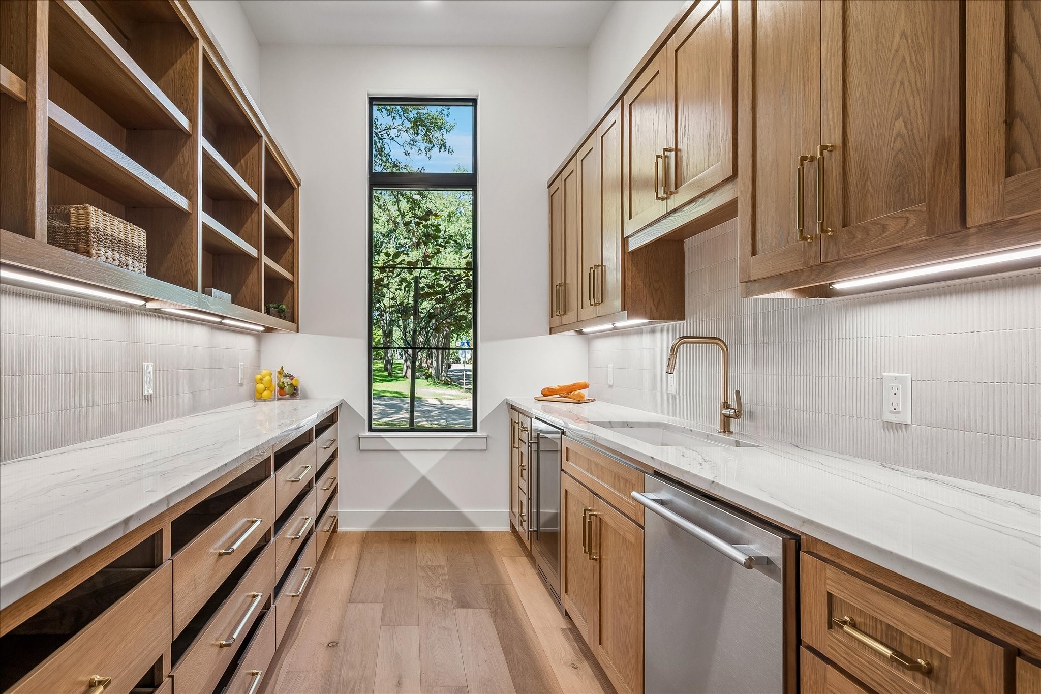413 Live Oak Drive