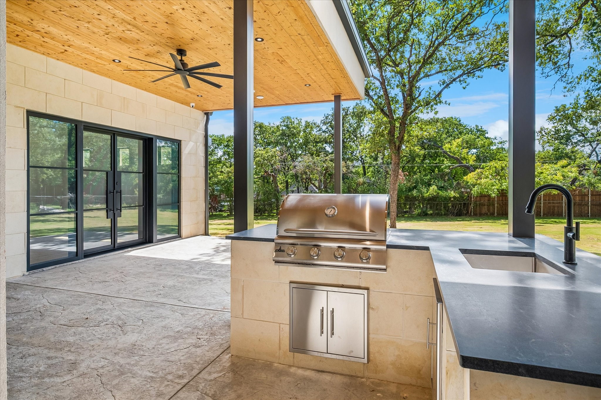 413 Live Oak Drive
