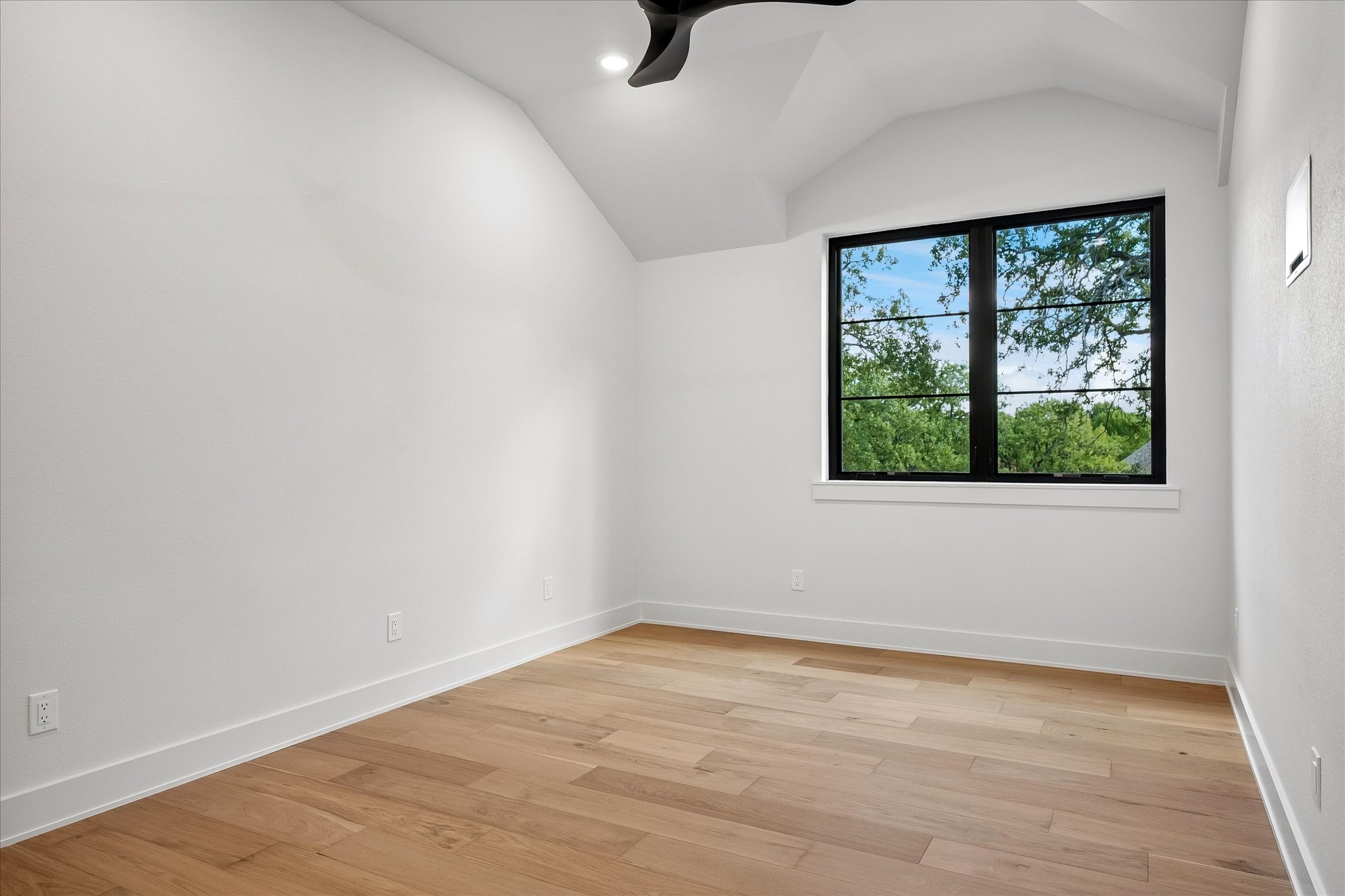 413 Live Oak Drive