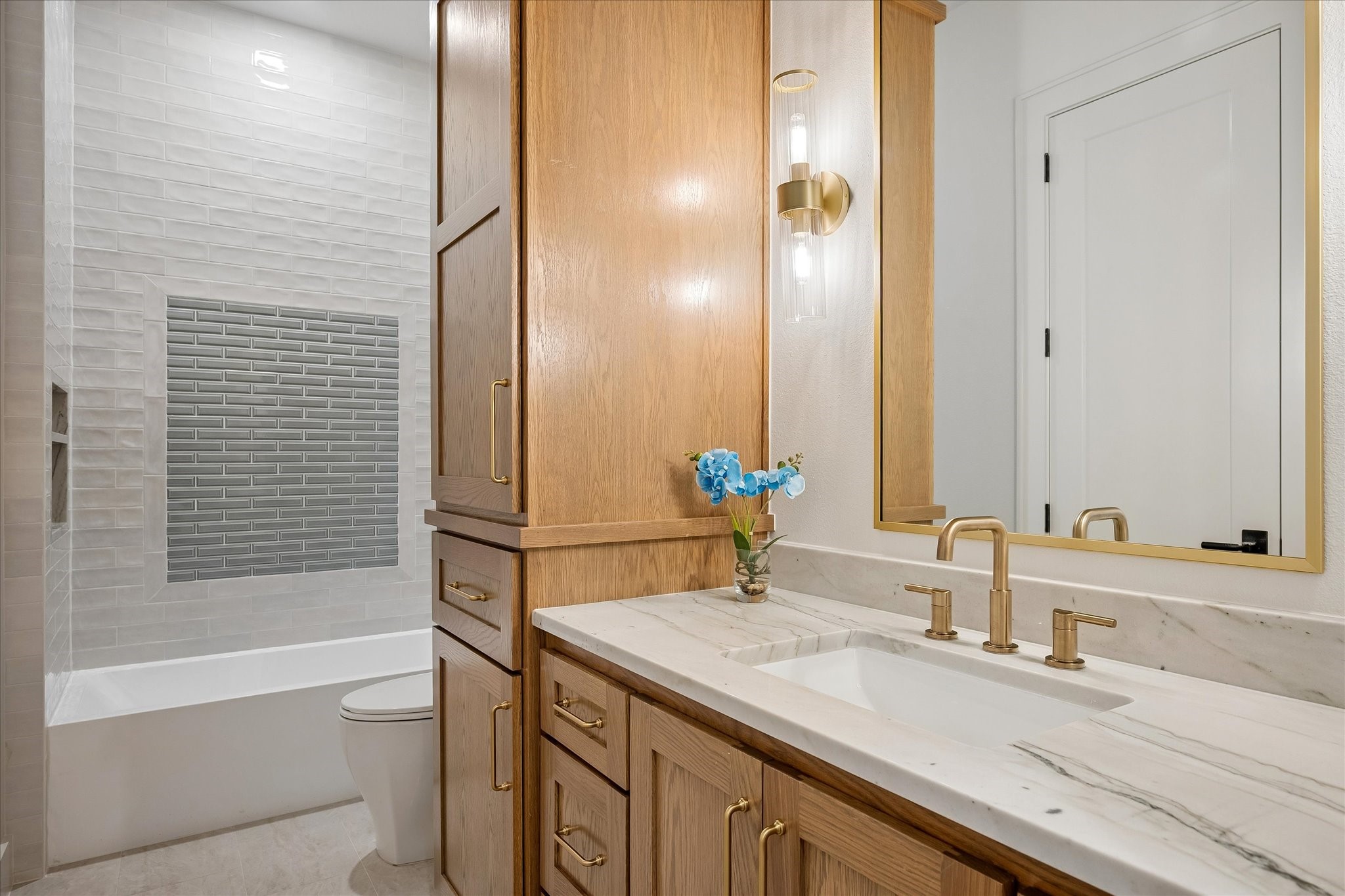 413 Live Oak Drive