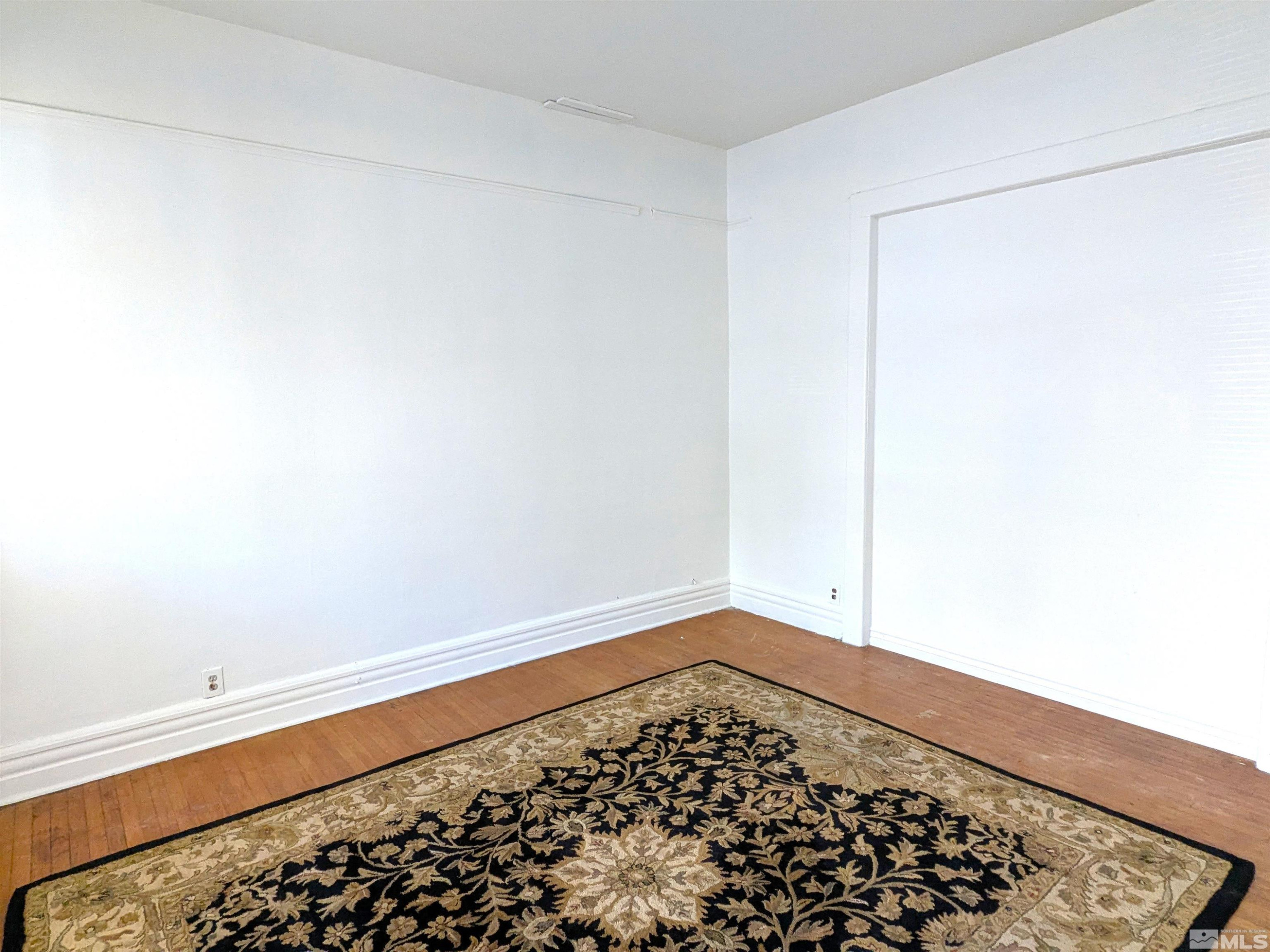 46 W 10th