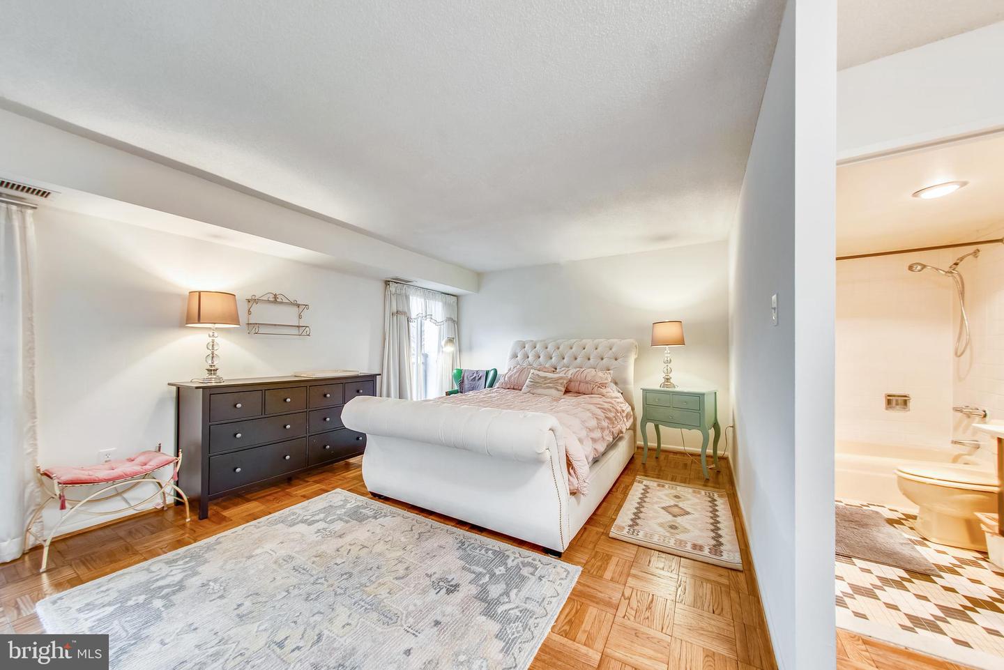 700 7TH STREET SW Unit: 326