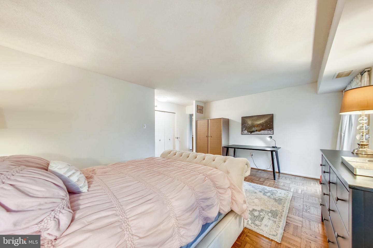 700 7TH STREET SW Unit: 326
