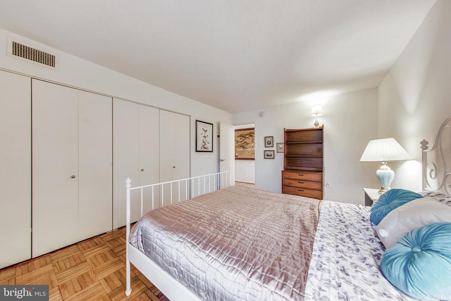 700 7TH STREET SW Unit: 326