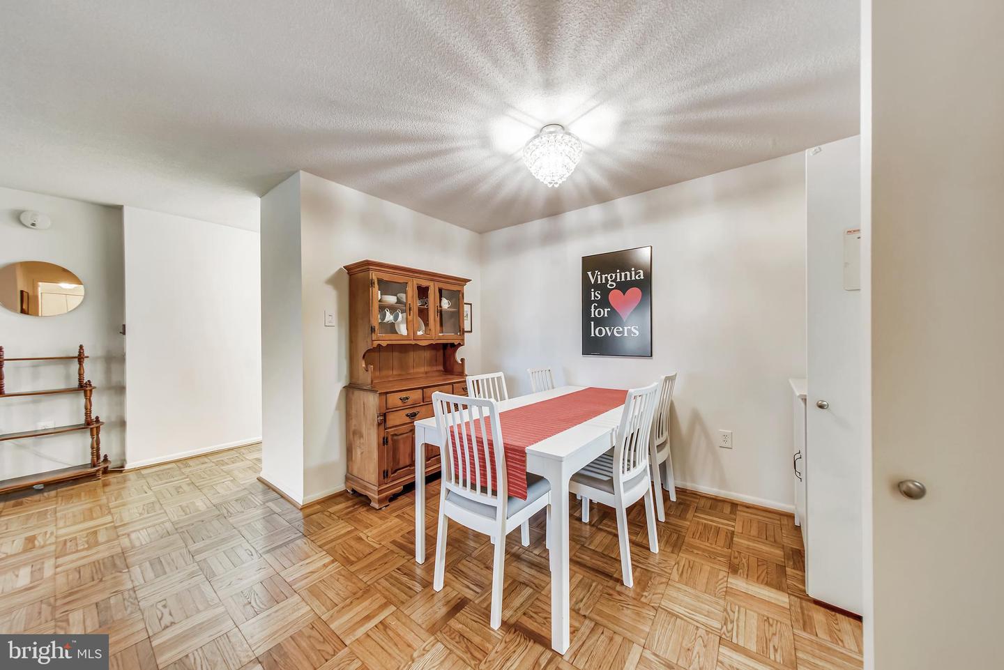 700 7TH STREET SW Unit: 326