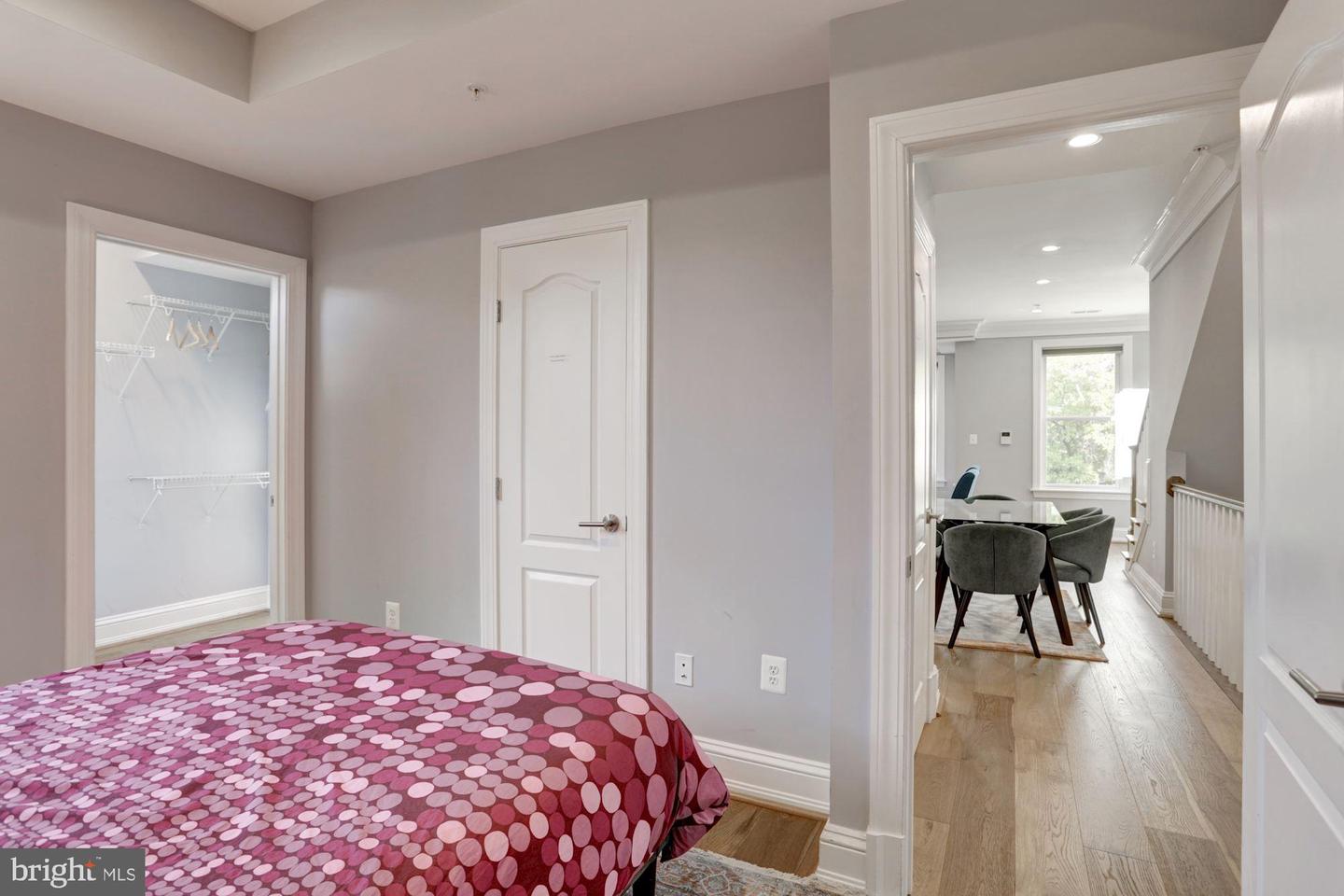 434 3RD STREET NE Unit: 2
