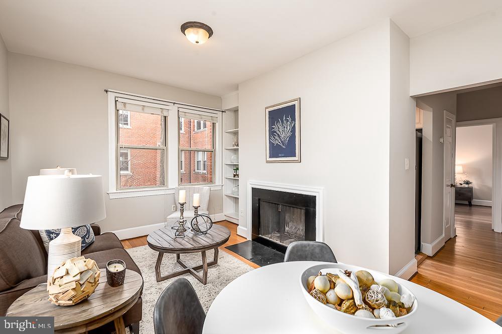 18 9TH STREET NE Unit: 308