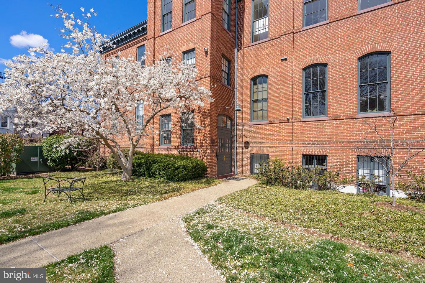 410 5TH STREET NE Unit: 26