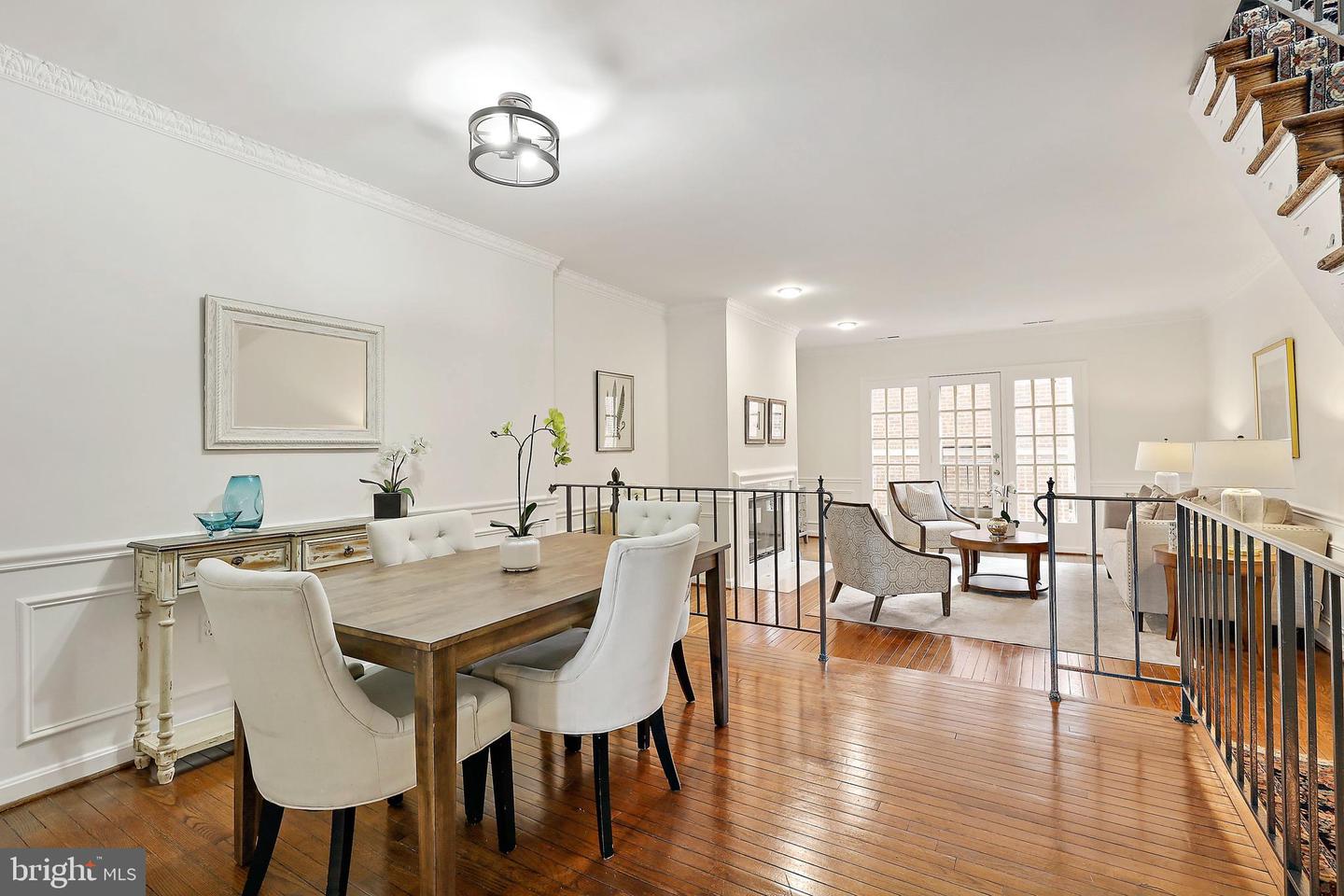 218 3RD STREET NE Unit: 30
