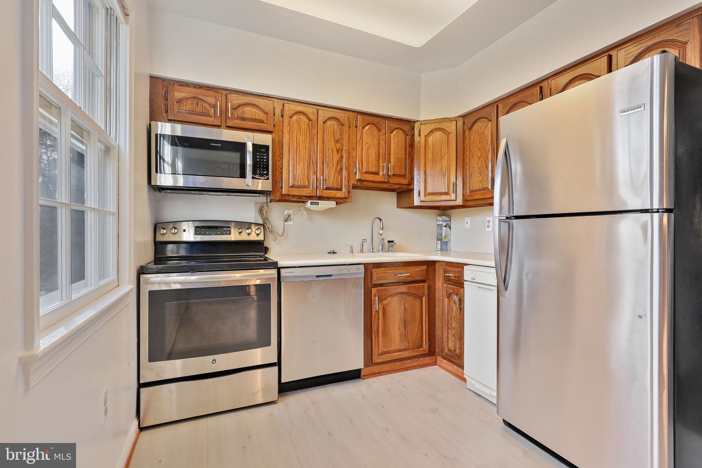 218 3RD STREET NE Unit: 30