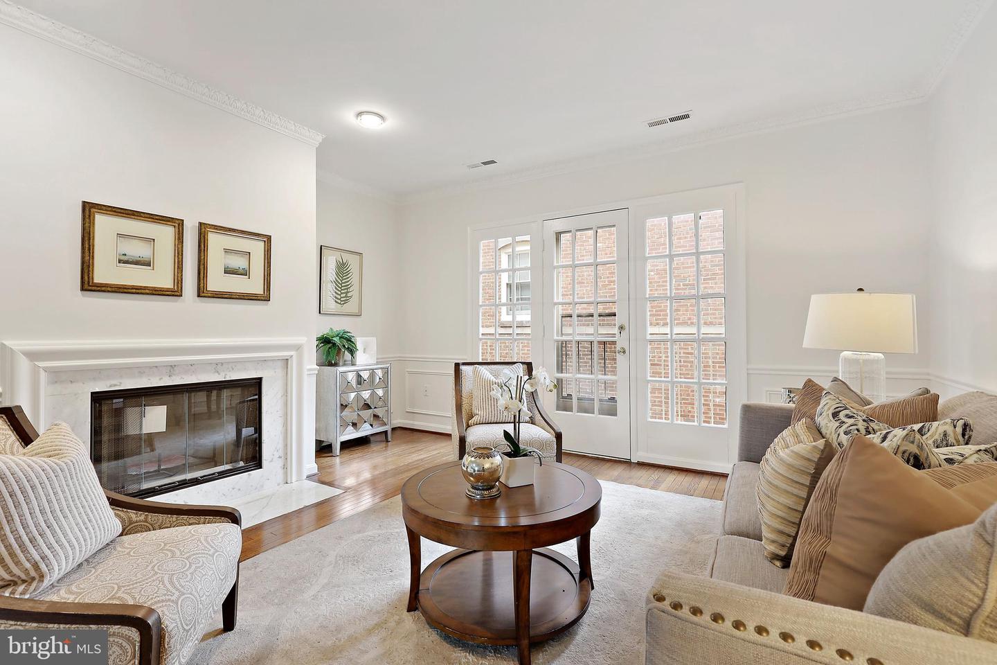218 3RD STREET NE Unit: 30