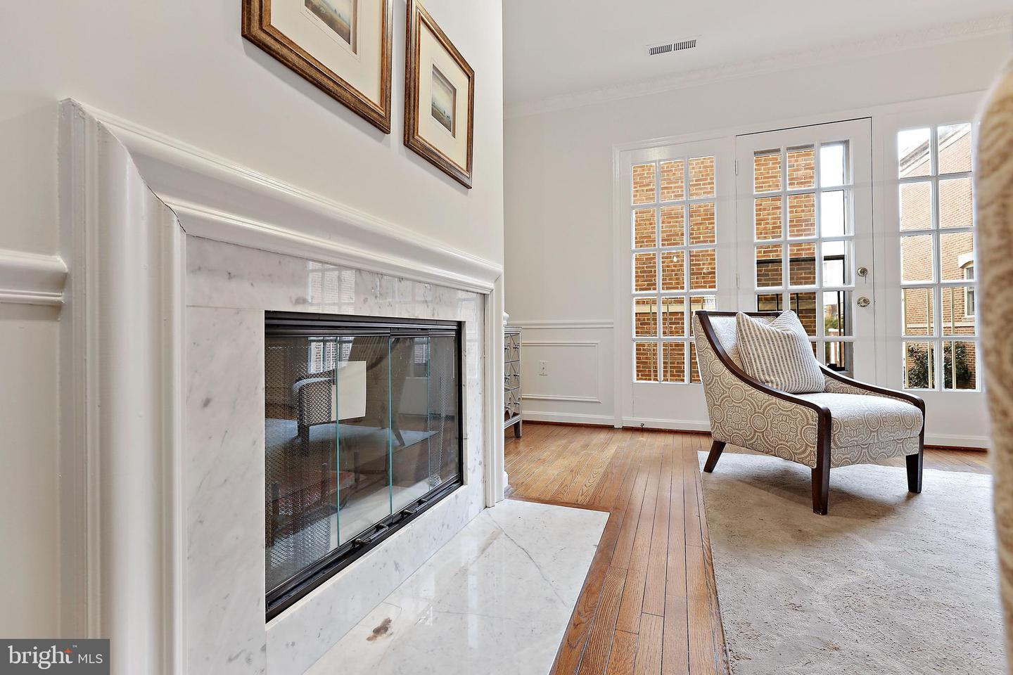 218 3RD STREET NE Unit: 30